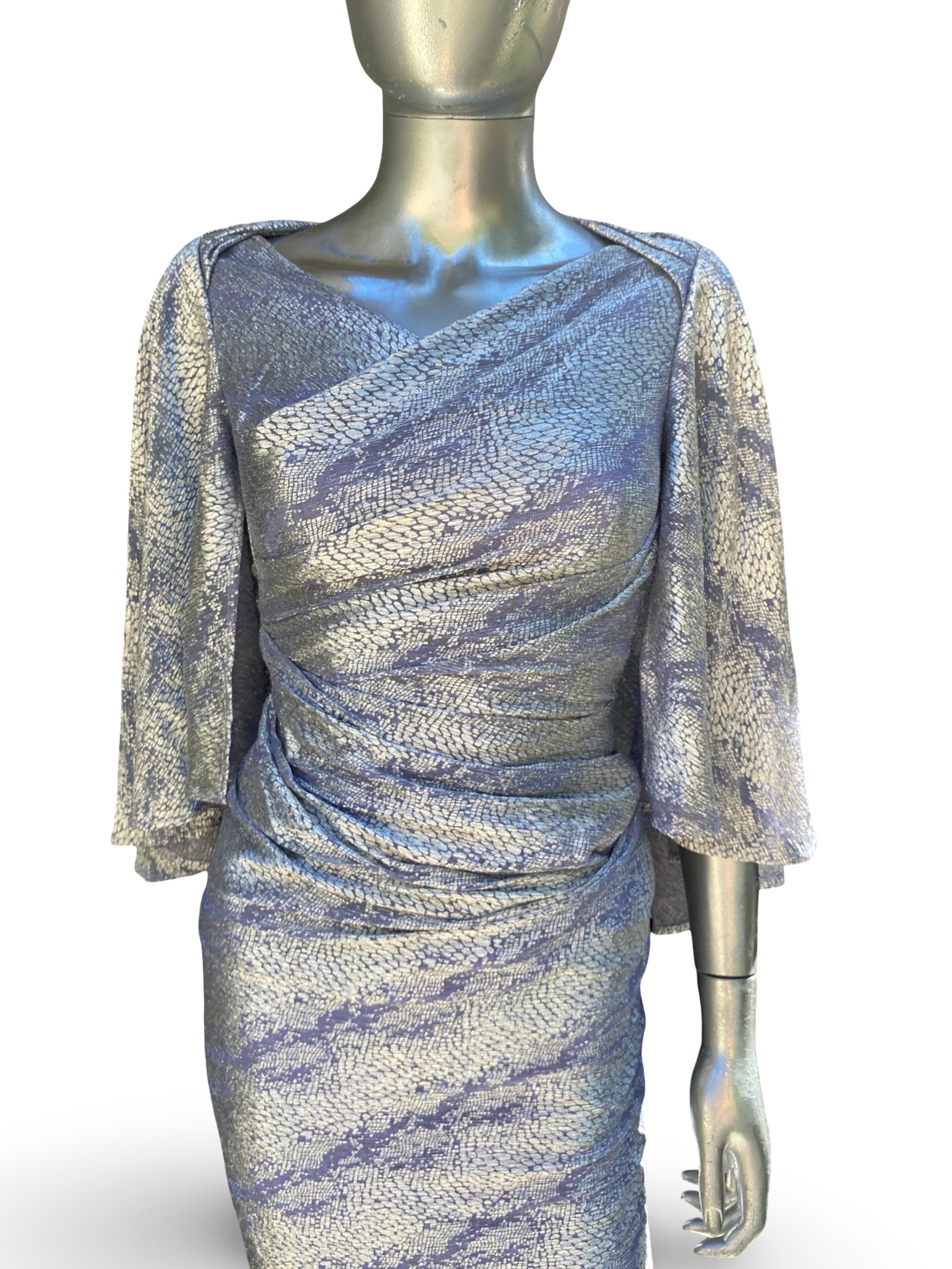 Talbot Runhof Chic Reptile Silver and Lilac Metallic Knit Cape Back Dress Sz 2 en vente 10