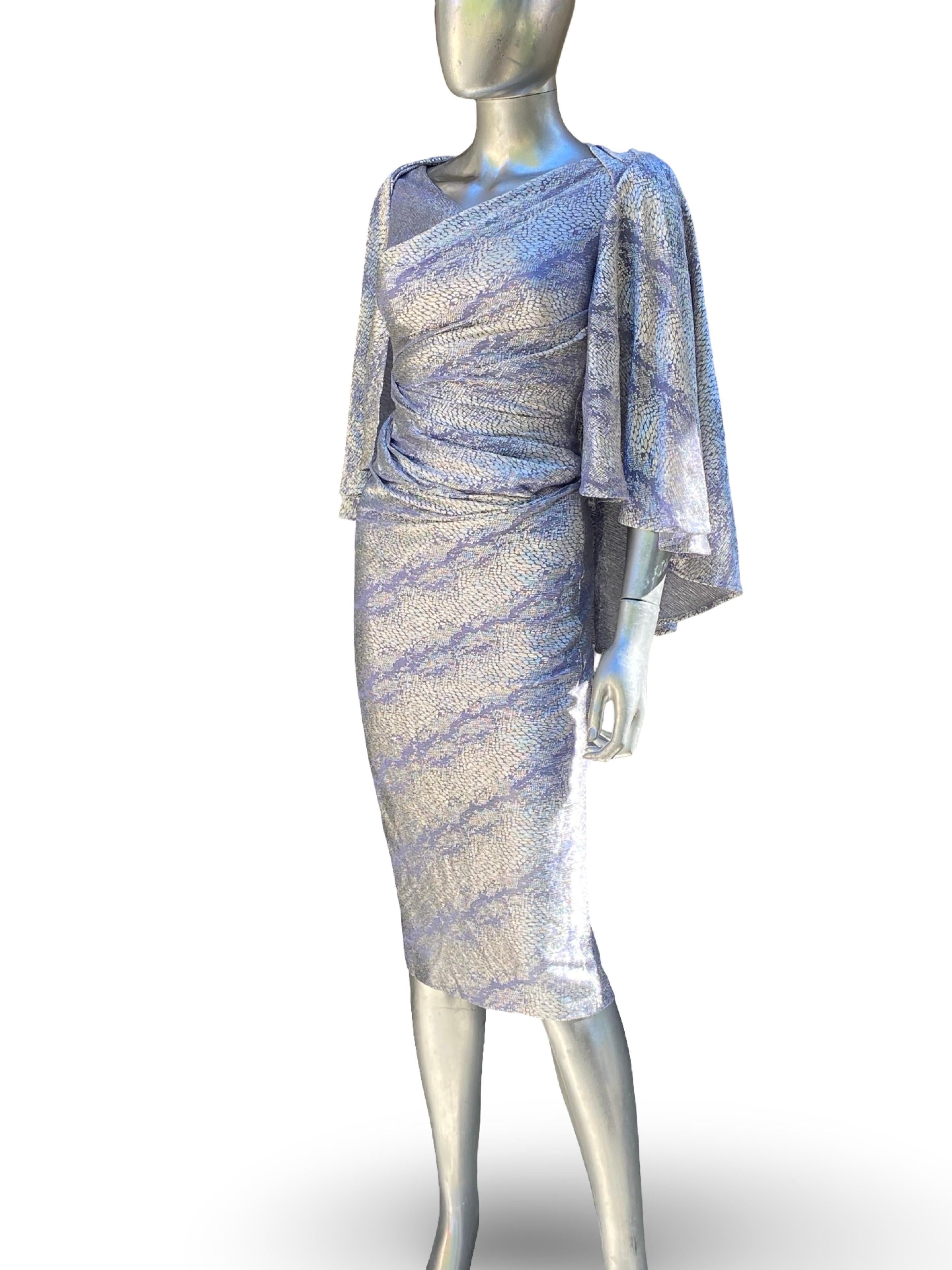 Talbot Runhof Chic Reptile Silver and Lilac Metallic Knit Cape Back Dress Sz 2 en vente 12