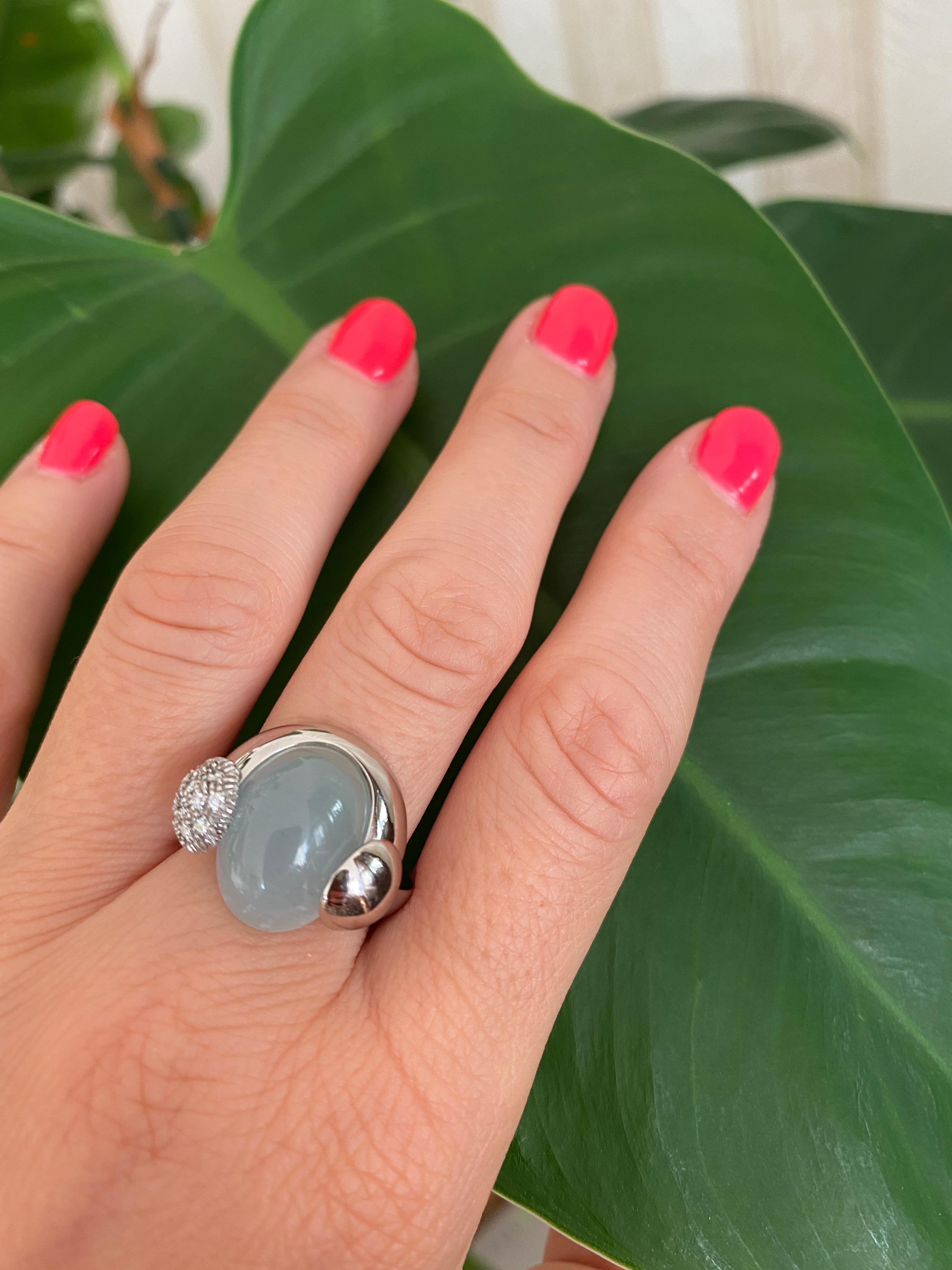 Talento Italiano designer 18 KT white gold ring with aquamarine and diamonds For Sale 5