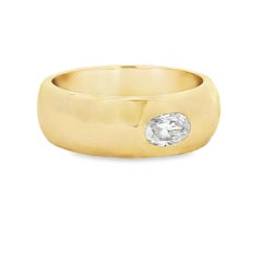 Talia Jade Jewelry 18K Yellow Gold Diamond Solitaire Band