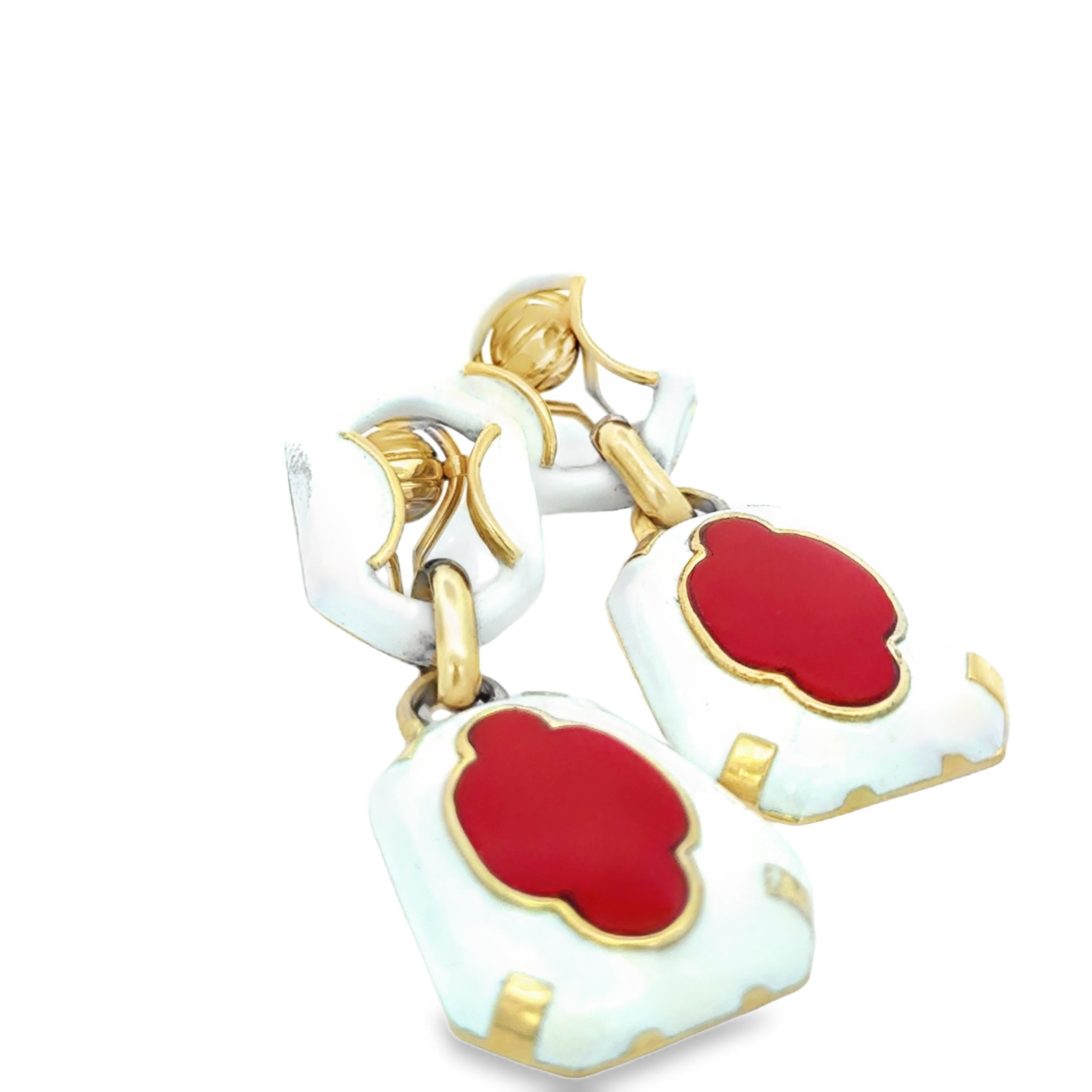 Talia Jade Einzigartige Korallen-Emaille-Türklopfer-Ohrringe, 18K Gold, 1990er Jahre im Zustand „Hervorragend“ im Angebot in Miami, FL