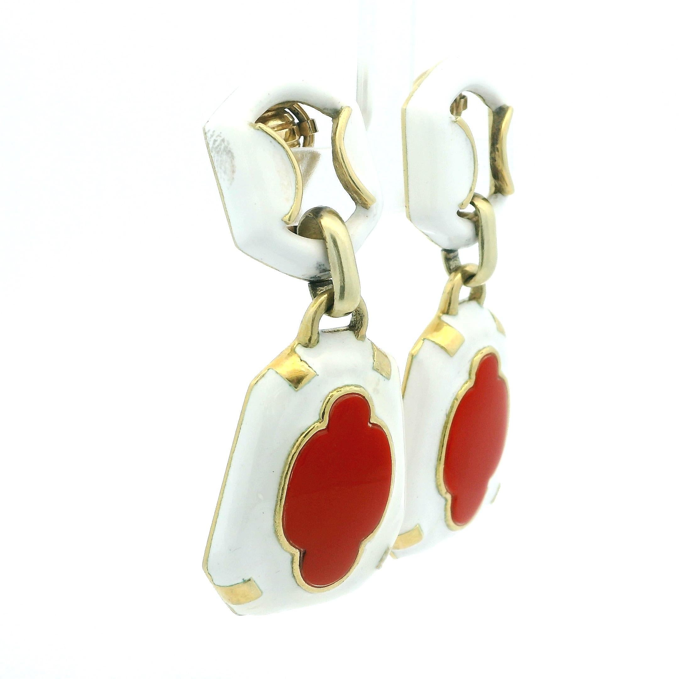 Talia Jade One-of-a-Kind Coral Enamel Door Knocker Earrings, 18K Gold, 1990s For Sale 3