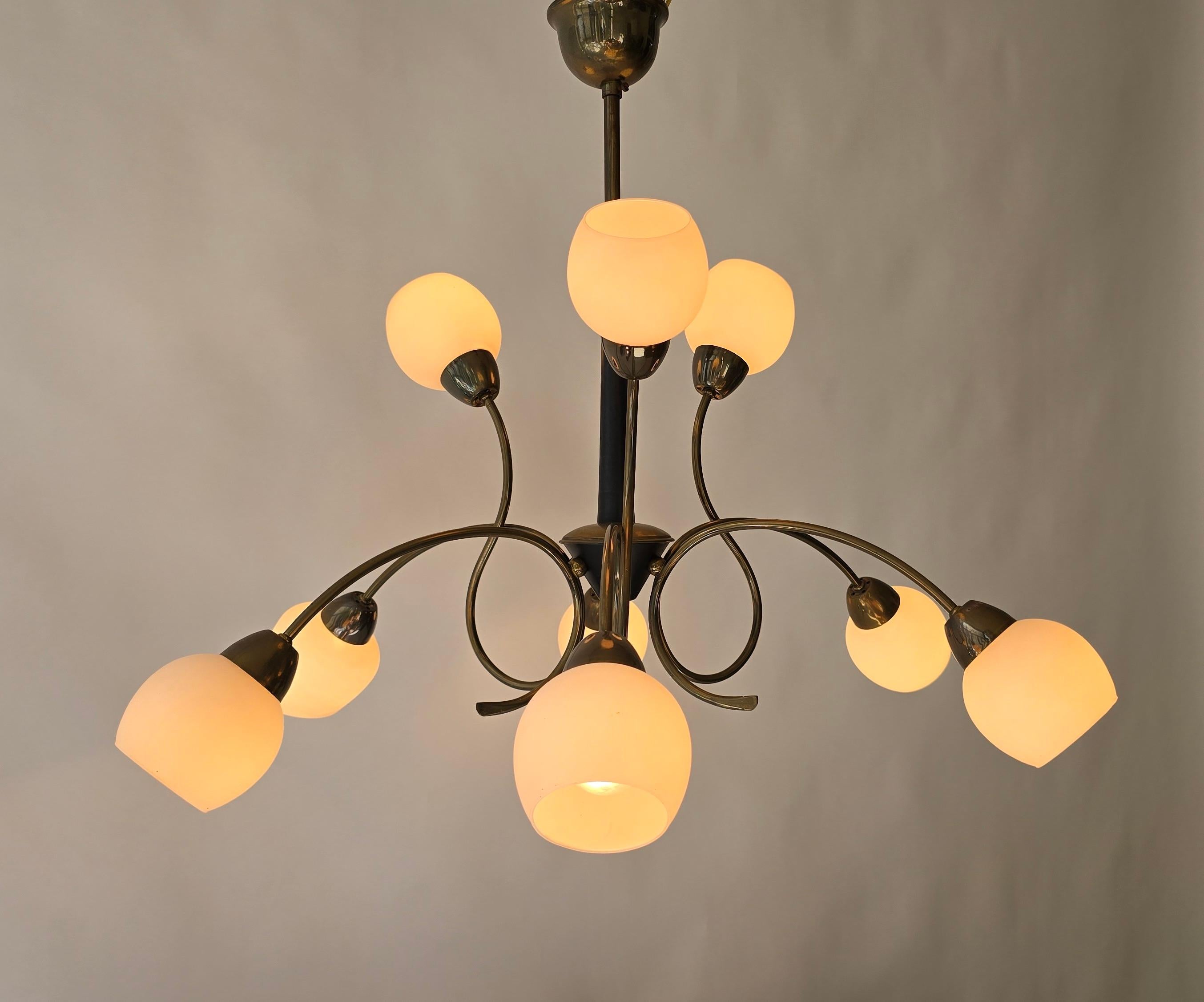 20th Century talian 1950s Stilnovo Style Brass and Opaline Glass Nine-Light Chandelier For Sale