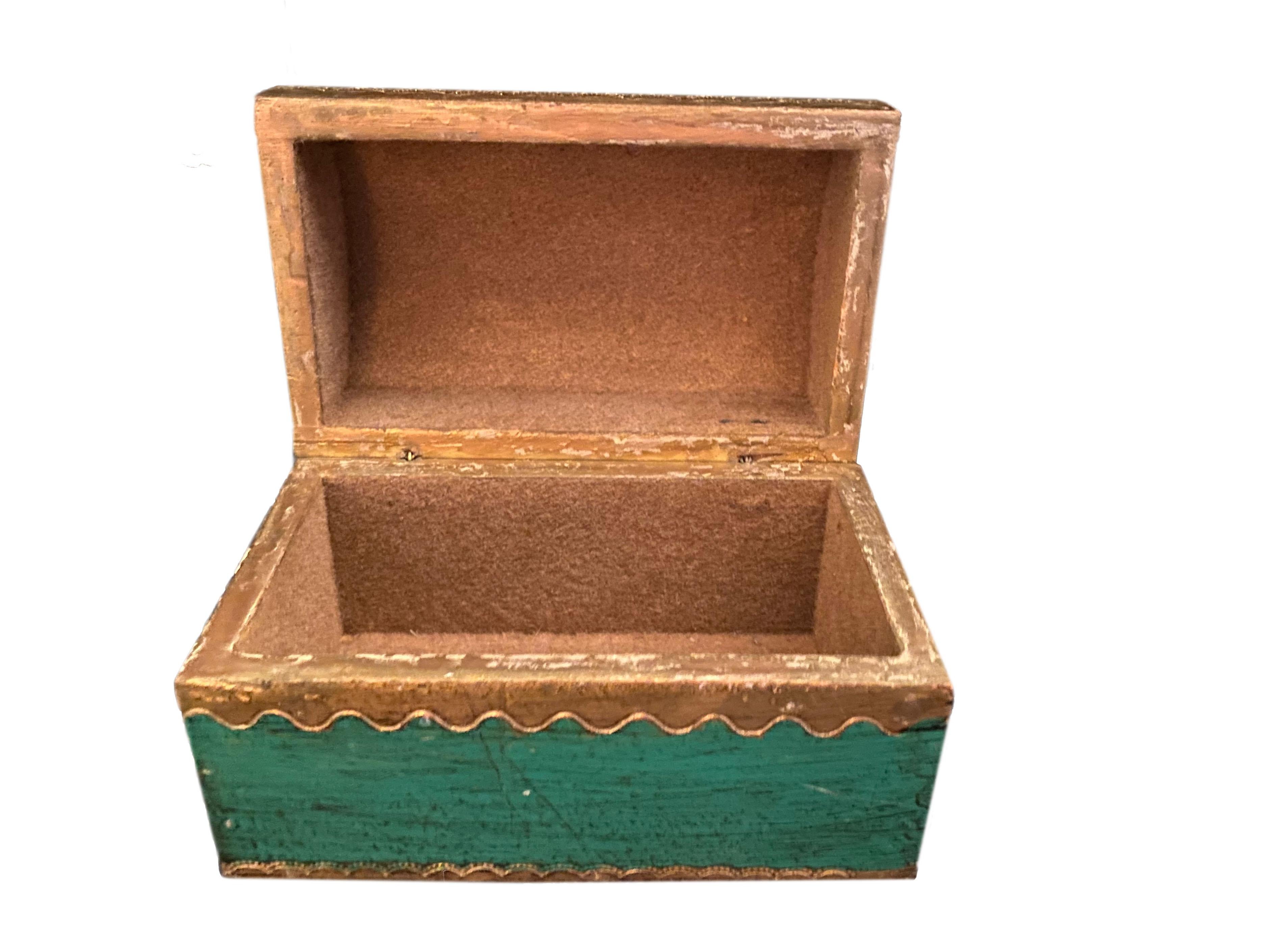 Caja Florentina Florentina en Bueno estado para la venta en Clearwater, FL
