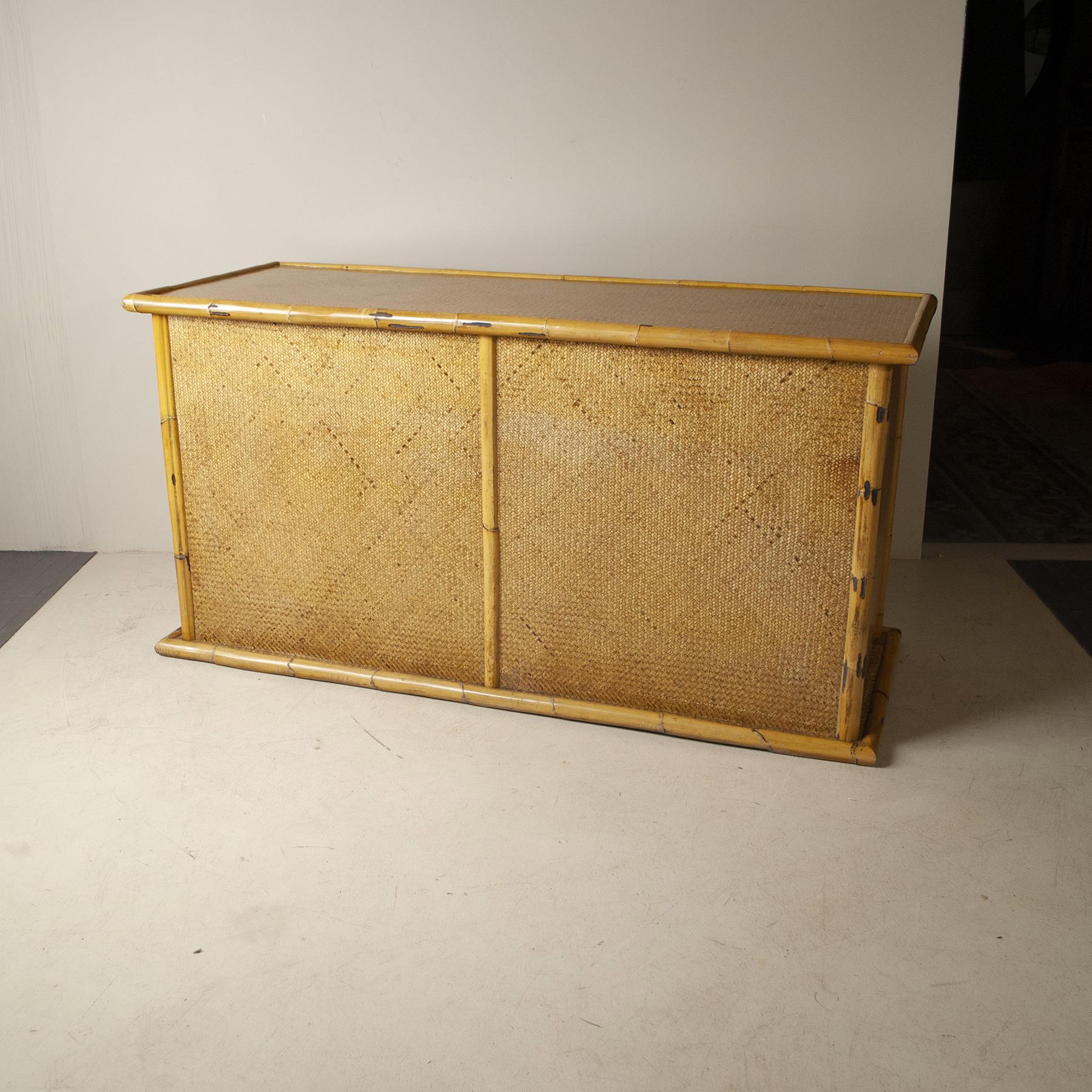 Italian Midcentury Bamboo Sideboard from the Sixties For Sale 1