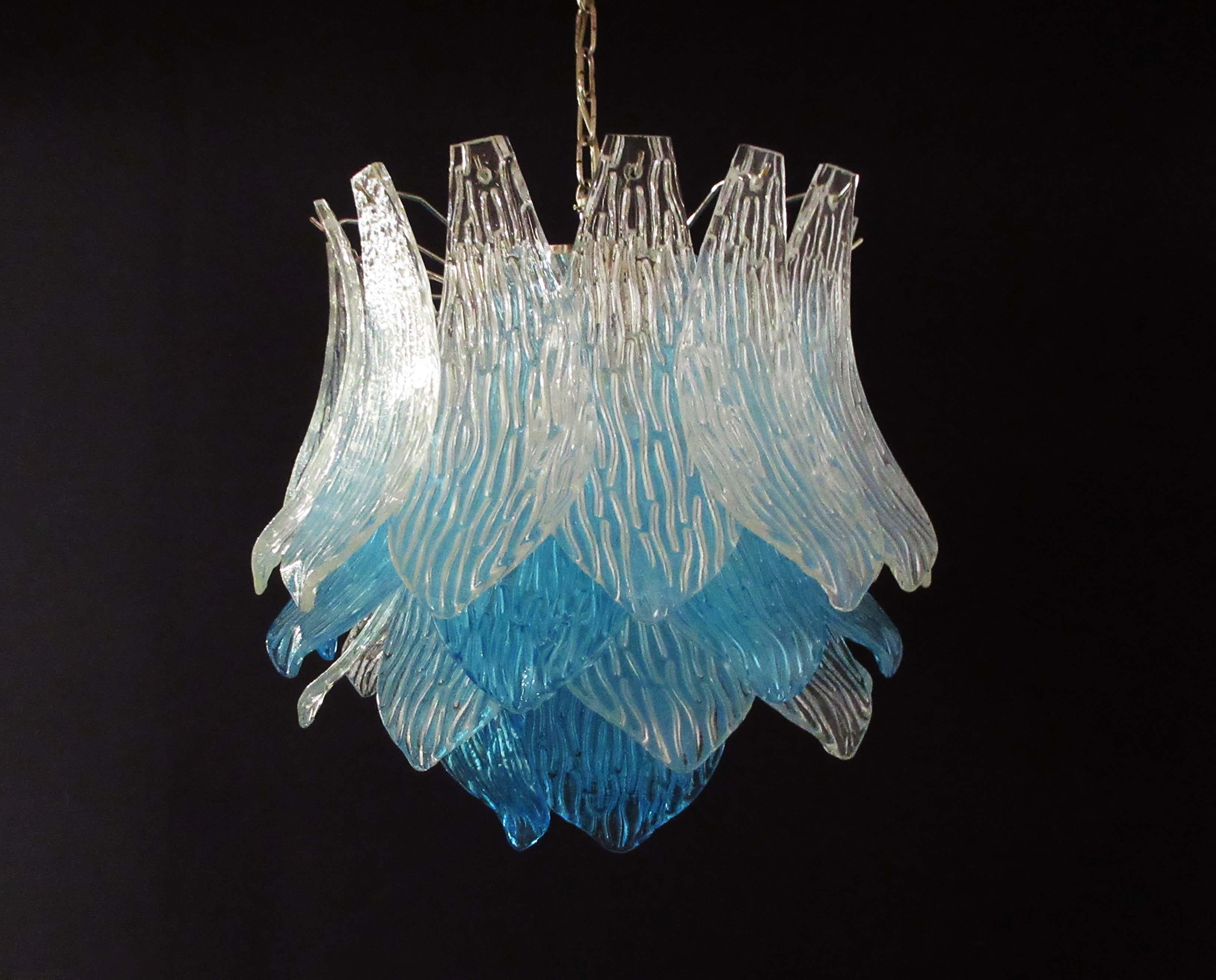 Talian Vintage Murano Glass Chandelier, 38 Glasses, Blue and Trasparent 7