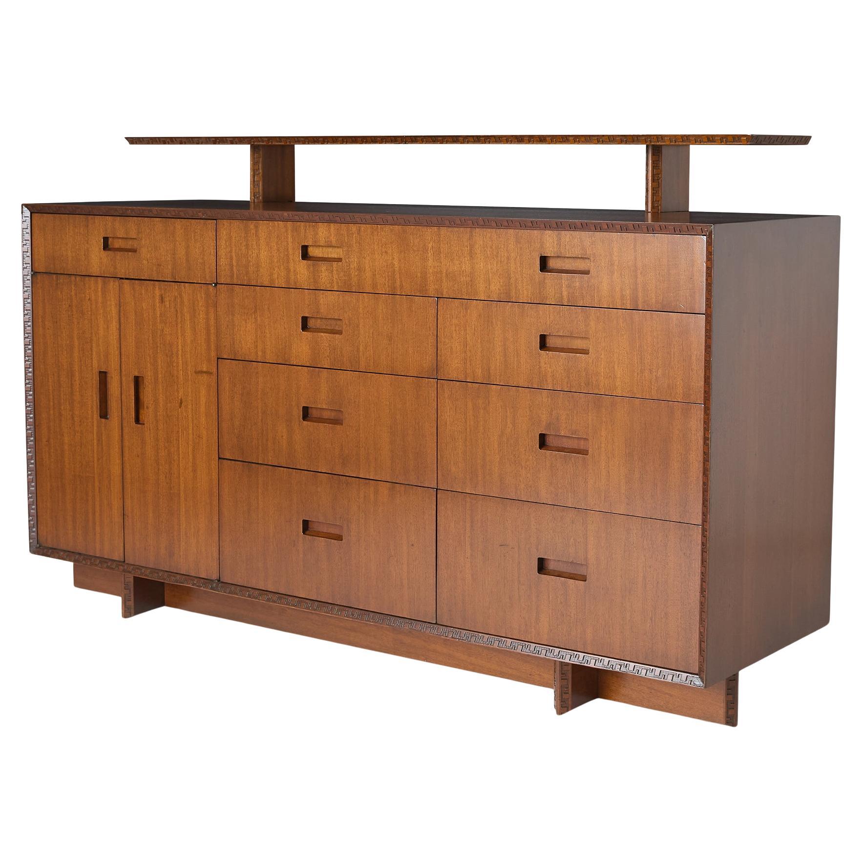 Credenza Taliesin in mogano di Frank Lloyd Wright in vendita