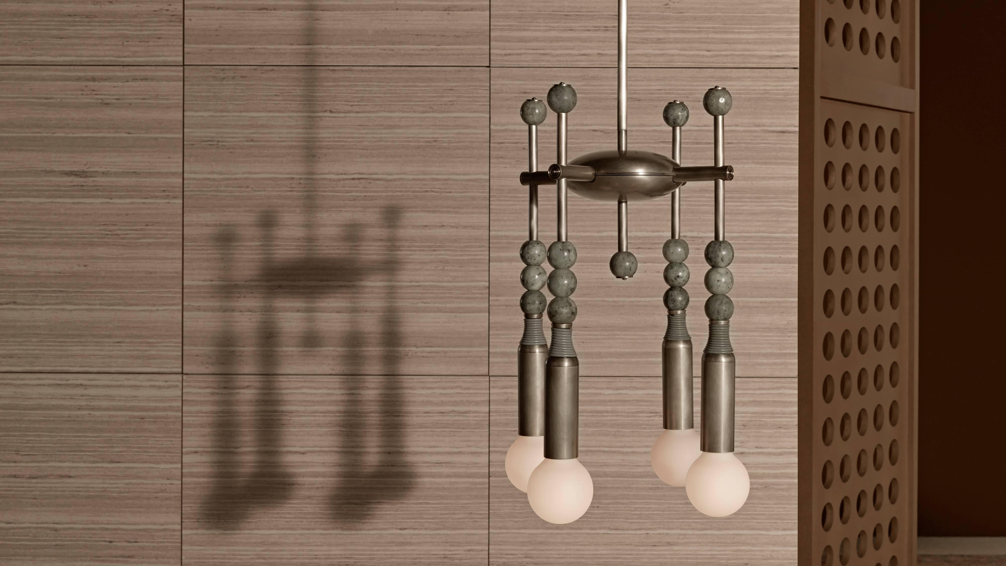 Patiné Lampe à suspension Talisman 4 par Apparatus en vente