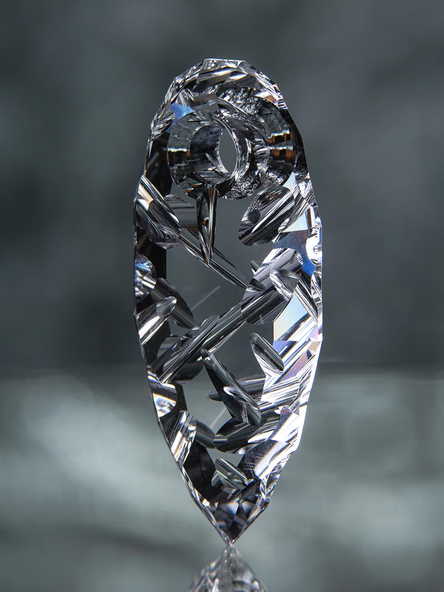 Talisman V Rock Crystal Pendant Gem Necklace Mens Neuf - En vente à Berlin, DE