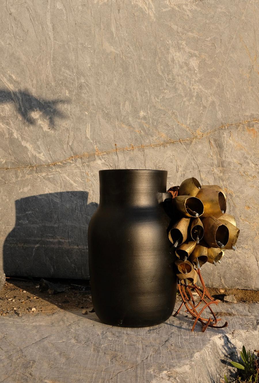 Talisman Vase by Sam Baron celebrates the Archaic Rituals of Sardinia For Sale 2