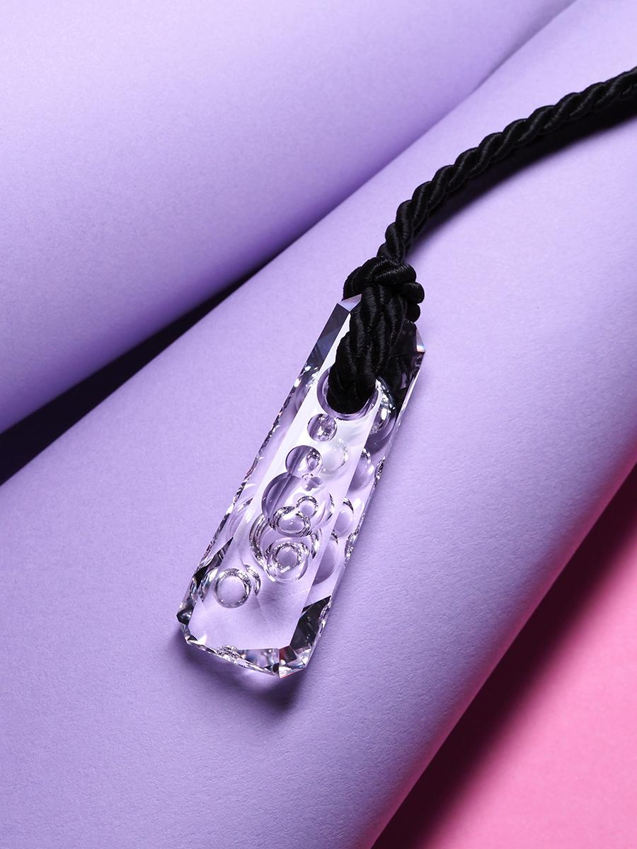 Talisman VII Pendentif Cristal de roche sculpté Amulette Quartz naturel en vente 9