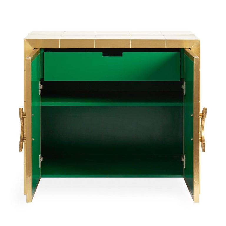 Talitha Brass and Malachite Console Cabinet In New Condition For Sale In New York, NY