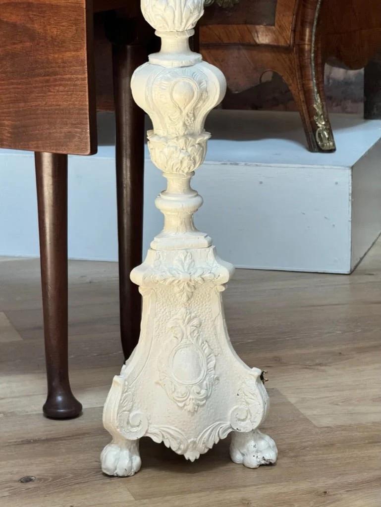 Hohe Pricket-Stehlampe aus dem 18. im Zustand „Gut“ im Angebot in Charlottesville, VA