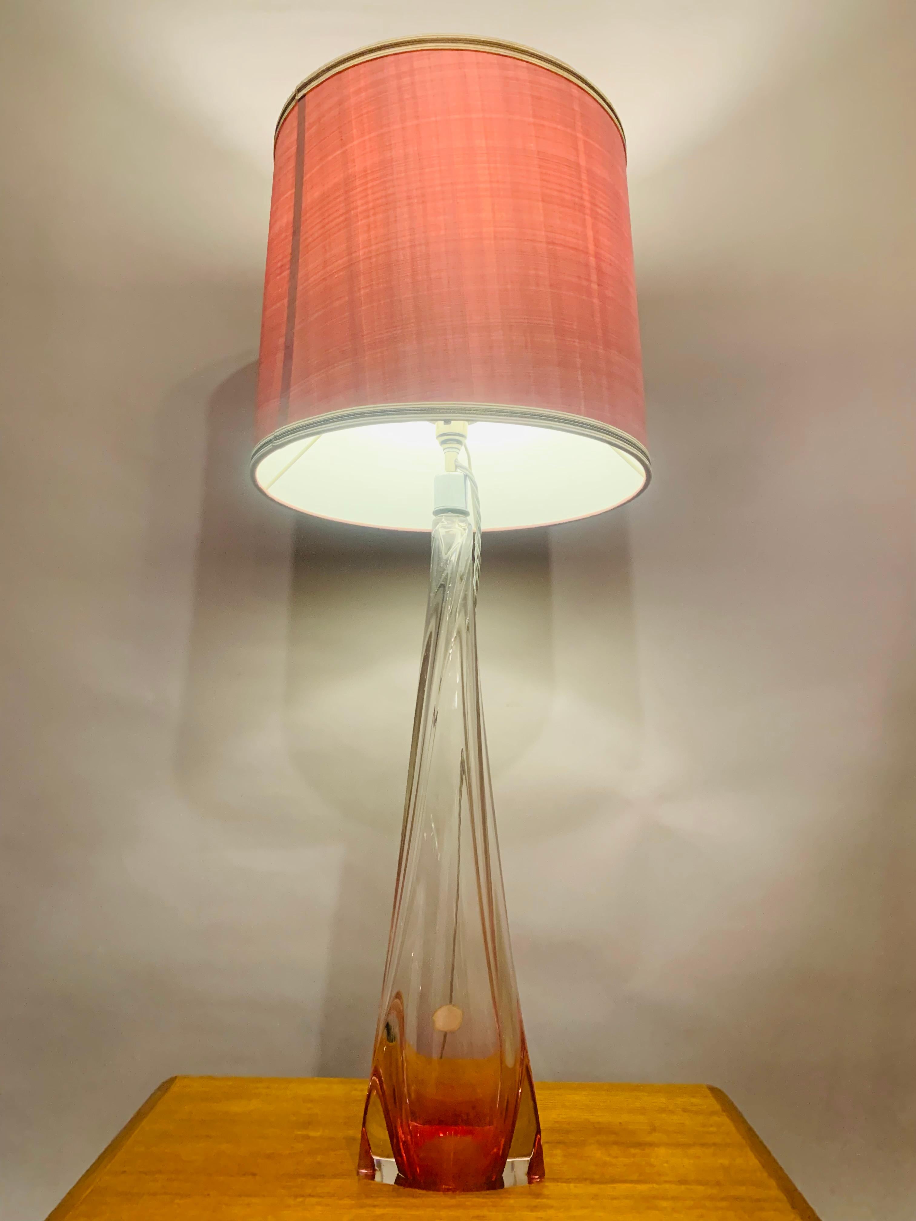 20th Century Tall 1950s Belgium Val Saint Lambert Pink & Clear Crystal Glass Table Lamp