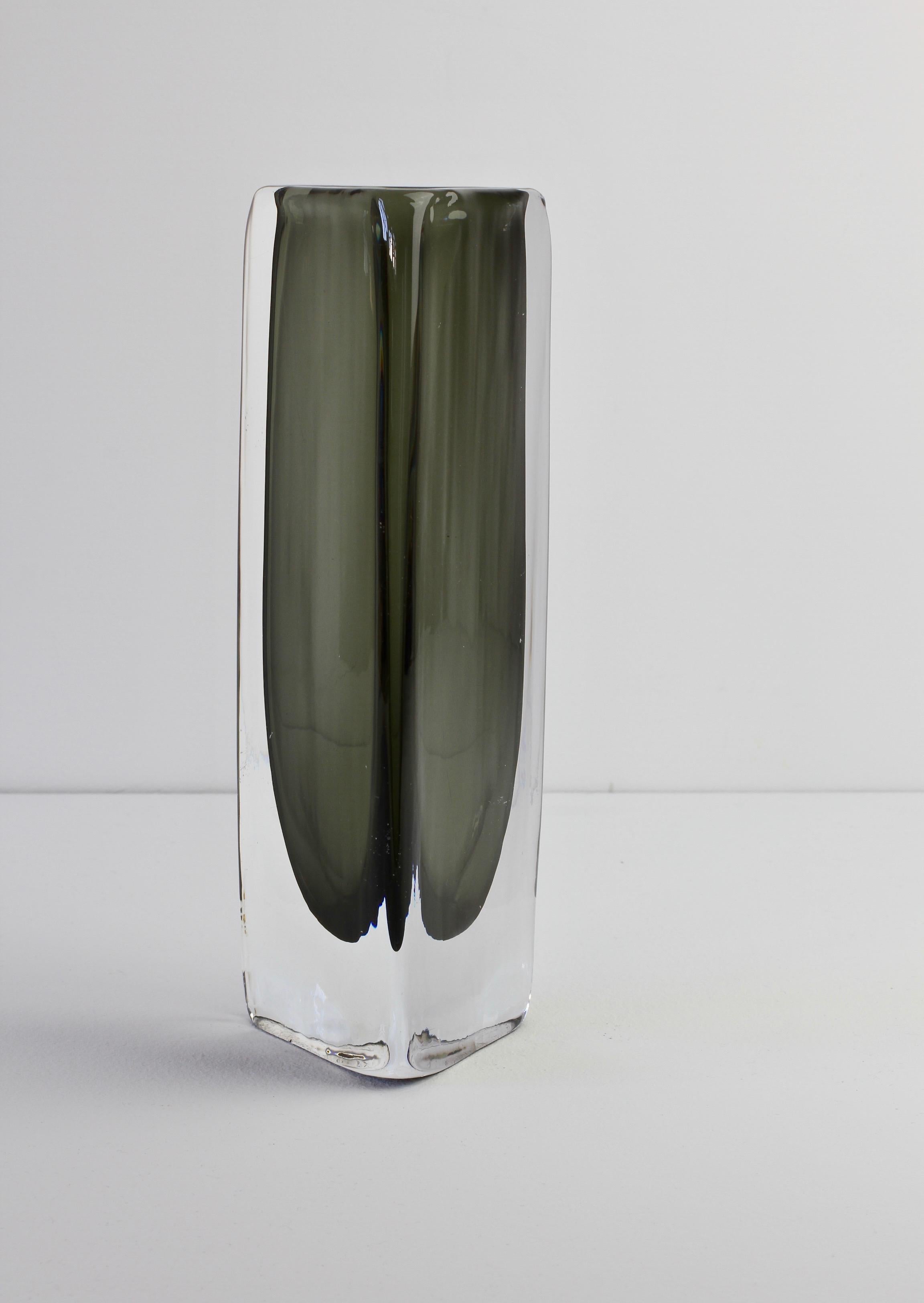 Mid-Century Modern Tall 1950s Dark Toned Sommerso Vase Signed Nils Landberg for Orrefors Glass For Sale