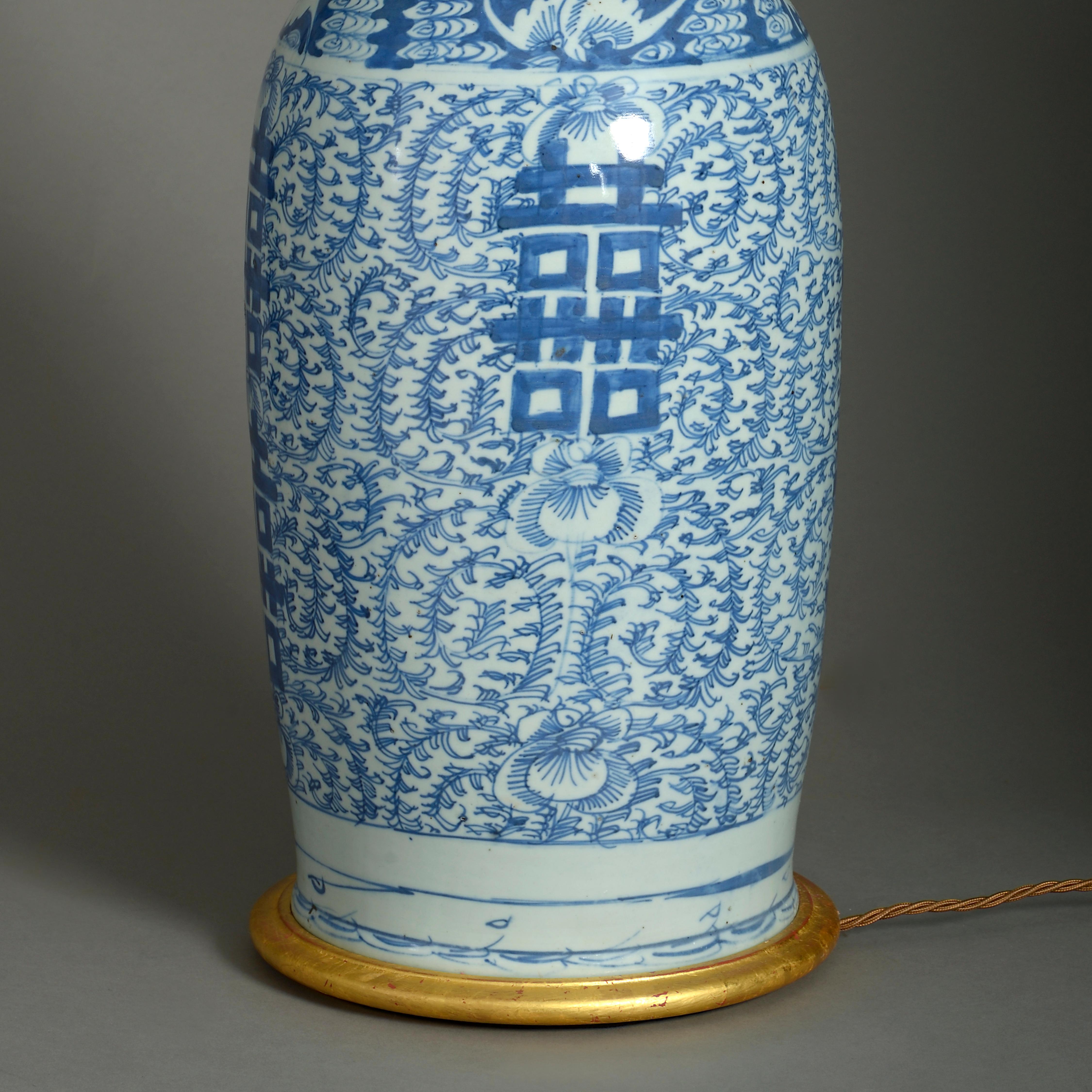 Große Vasenlampe aus blauem und weißem Porzellan aus dem 19. Jahrhundert (Gebrannt)