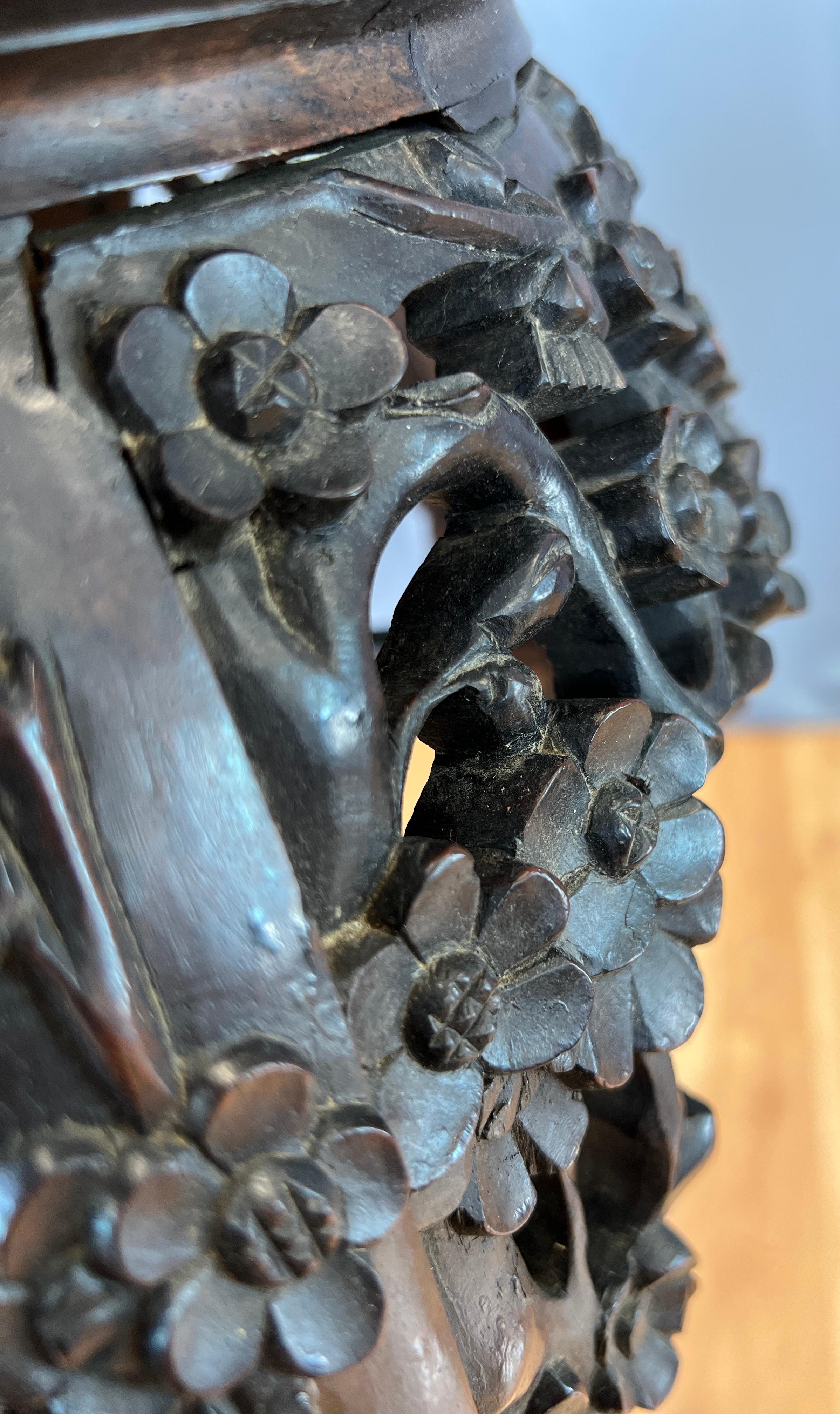 Tall 19th Century Chinese Carved Rosewood and Marble Plant Stand For Sale 7