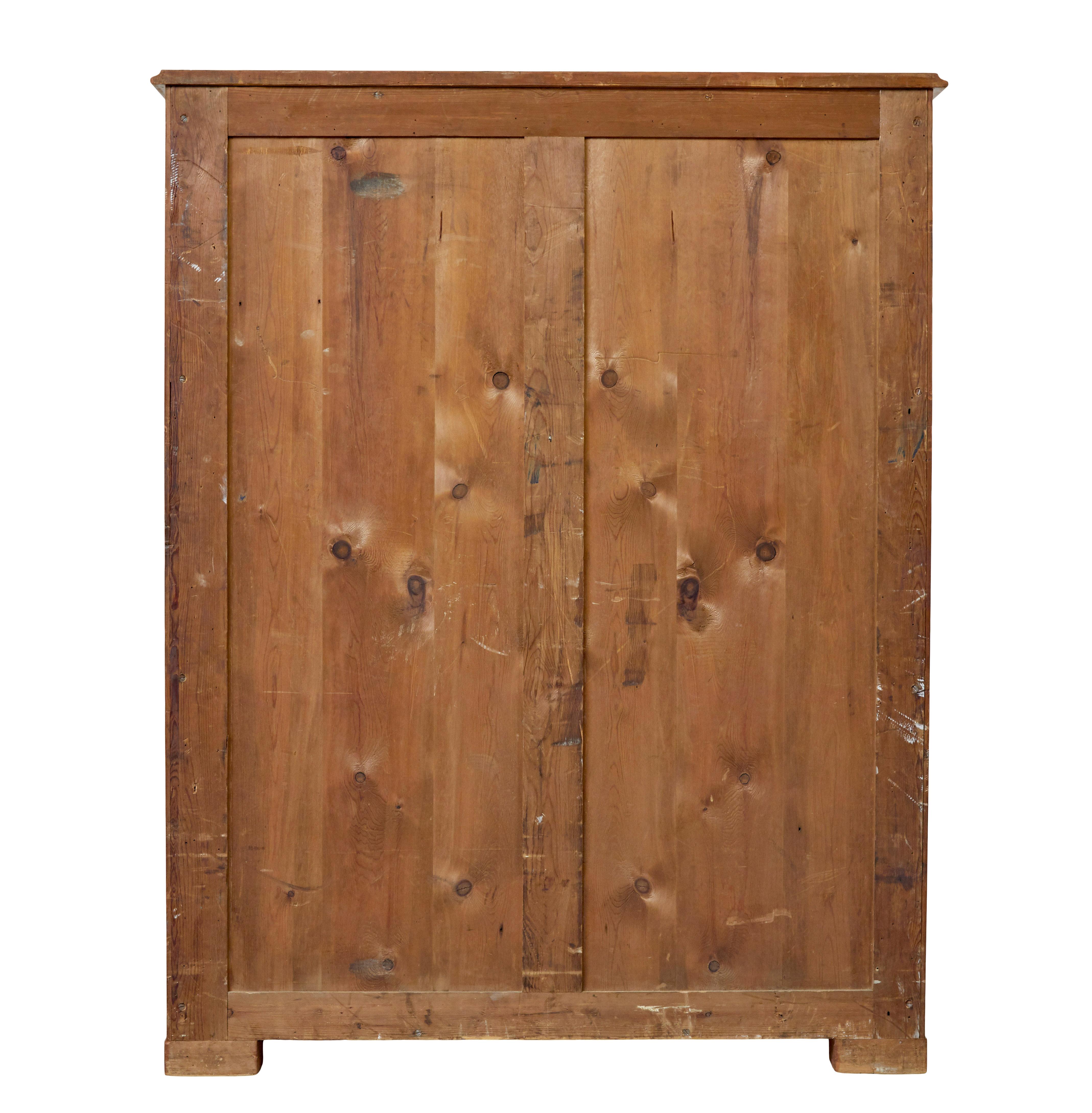 Grande commode à secretaire en orme du 19ème siècle Bon état - En vente à Debenham, Suffolk