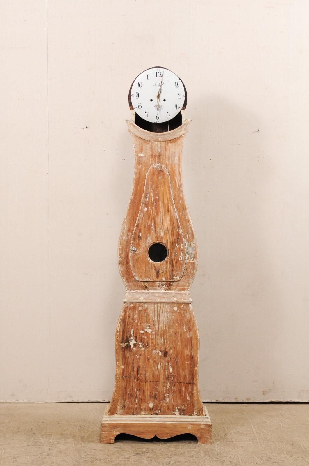 Tall 19th Century Swedish Painted Wood Floor Clock In Good Condition In Atlanta, GA