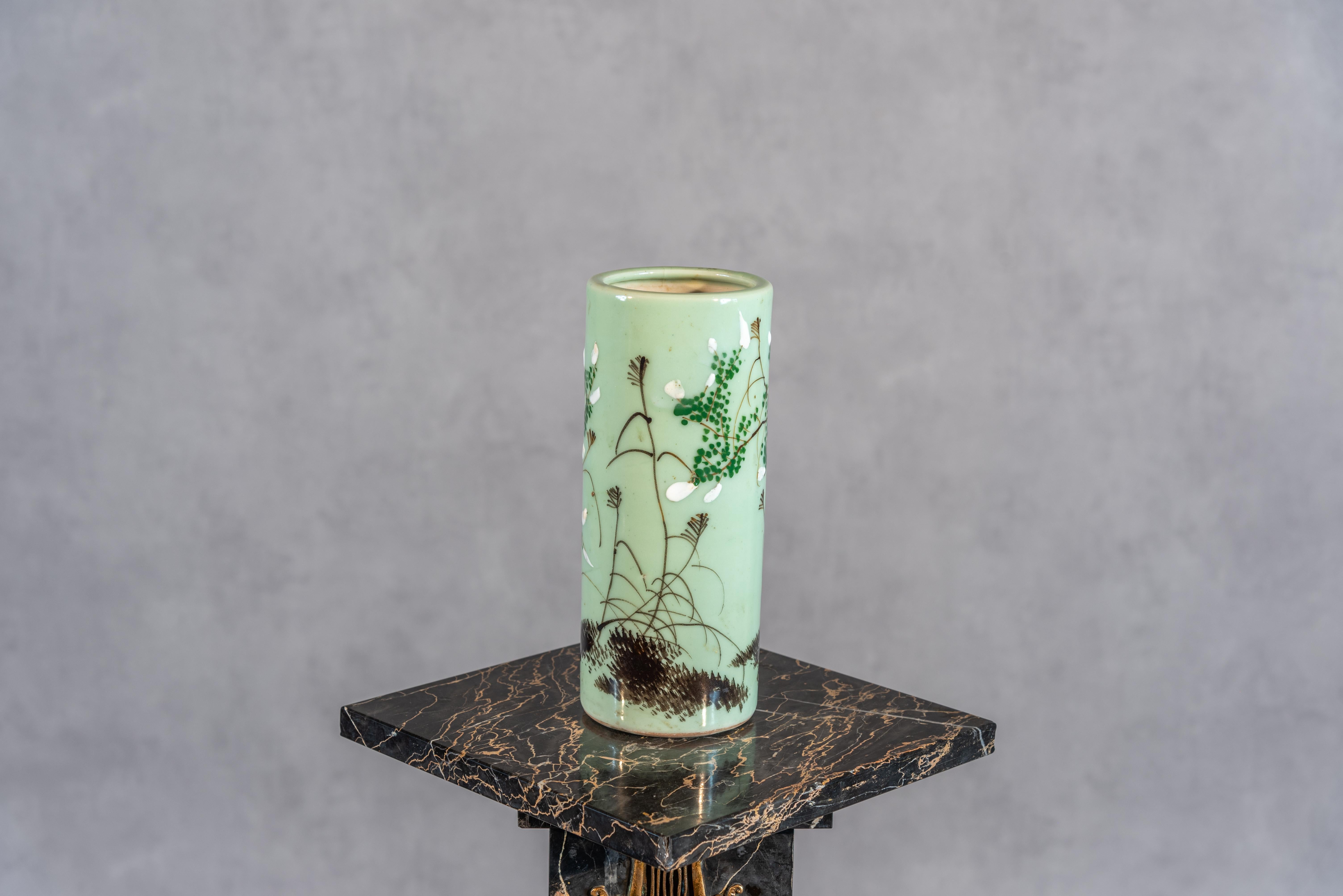 Große Celadon-Vase des 20. Jahrhunderts (Art nouveau) im Angebot