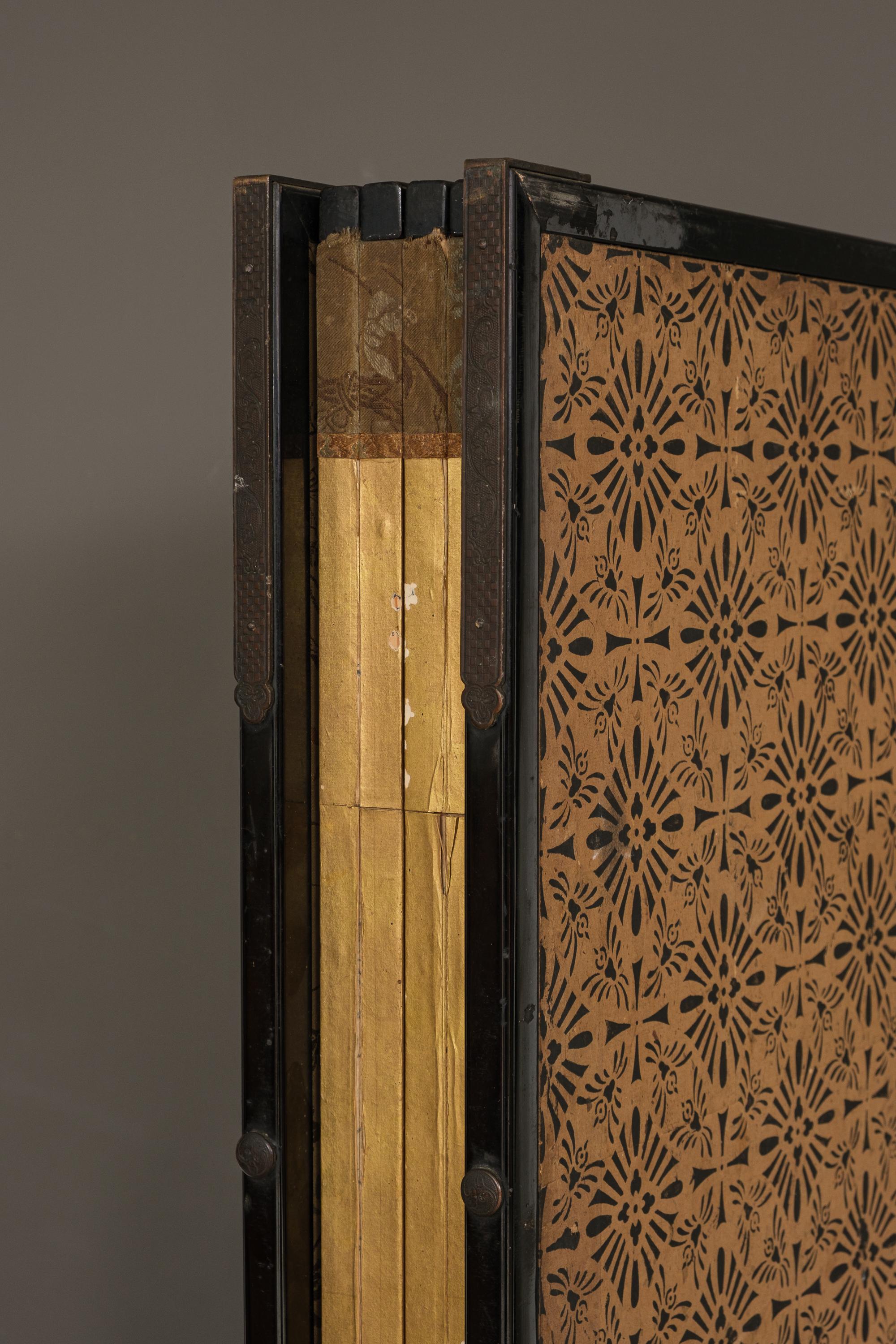 Tall 6-panel byôbu with phoenixes attributed to Kanô Isen’in Naganobu For Sale 7