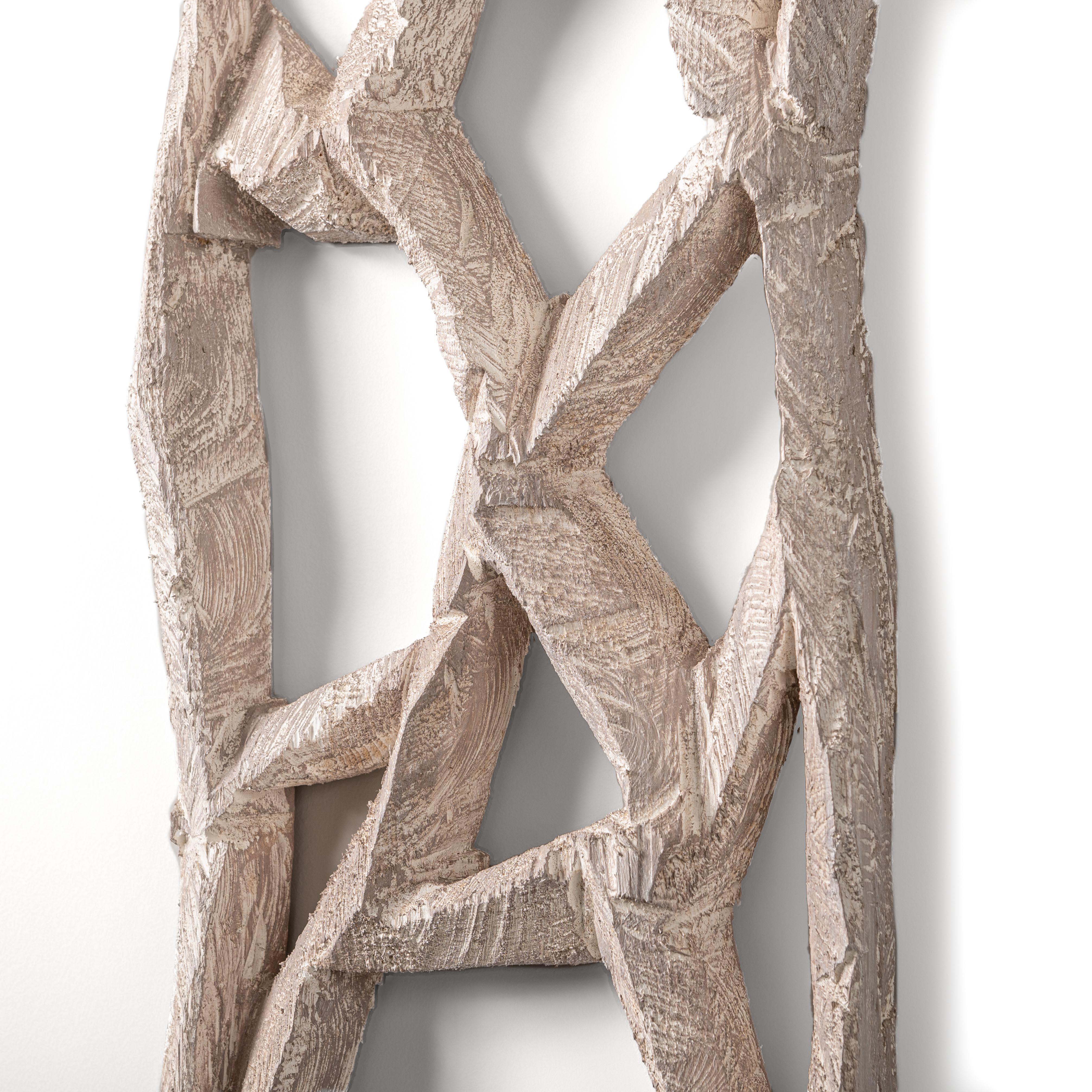 Moderno Scultura astratta da parete in legno bianco sabbia di Christofer Kochs 2019 in vendita