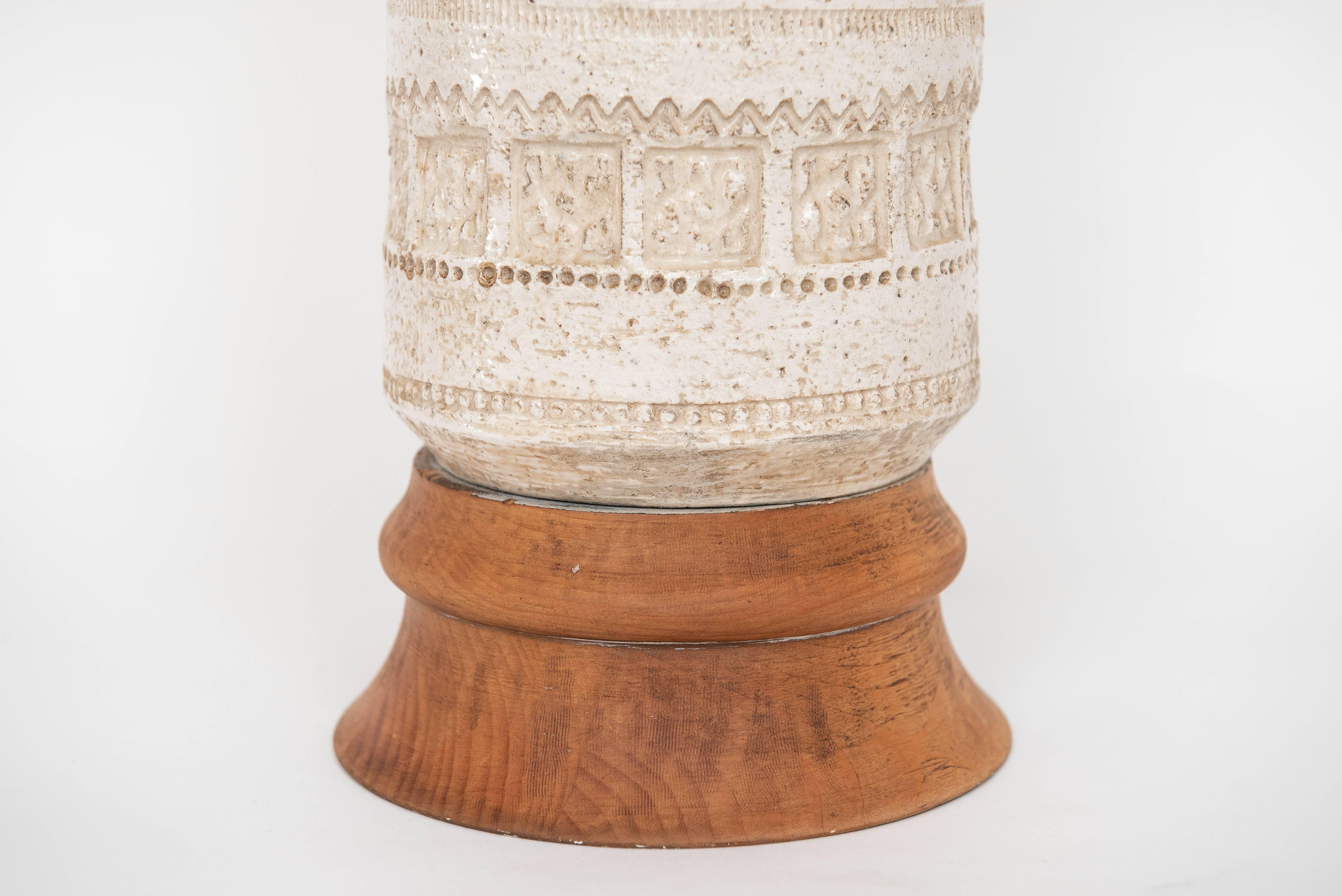 Italian Tall Aldo Londi Ceramic Table Lamp for Bitossi For Sale
