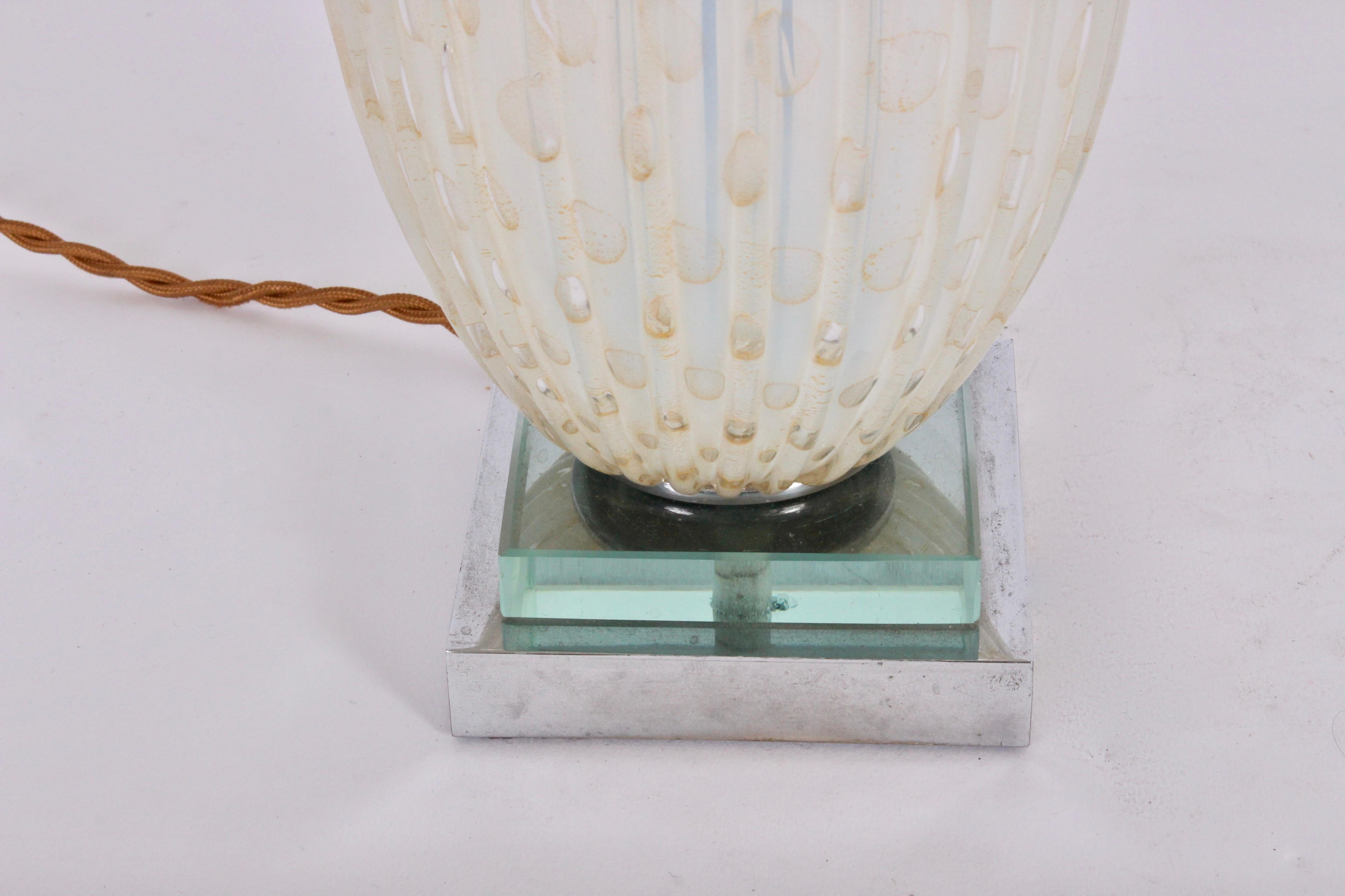Mid-20th Century Tall Alfredo Barbini for Murano Ribbed Opaline Table Lamp with Gold inclusions