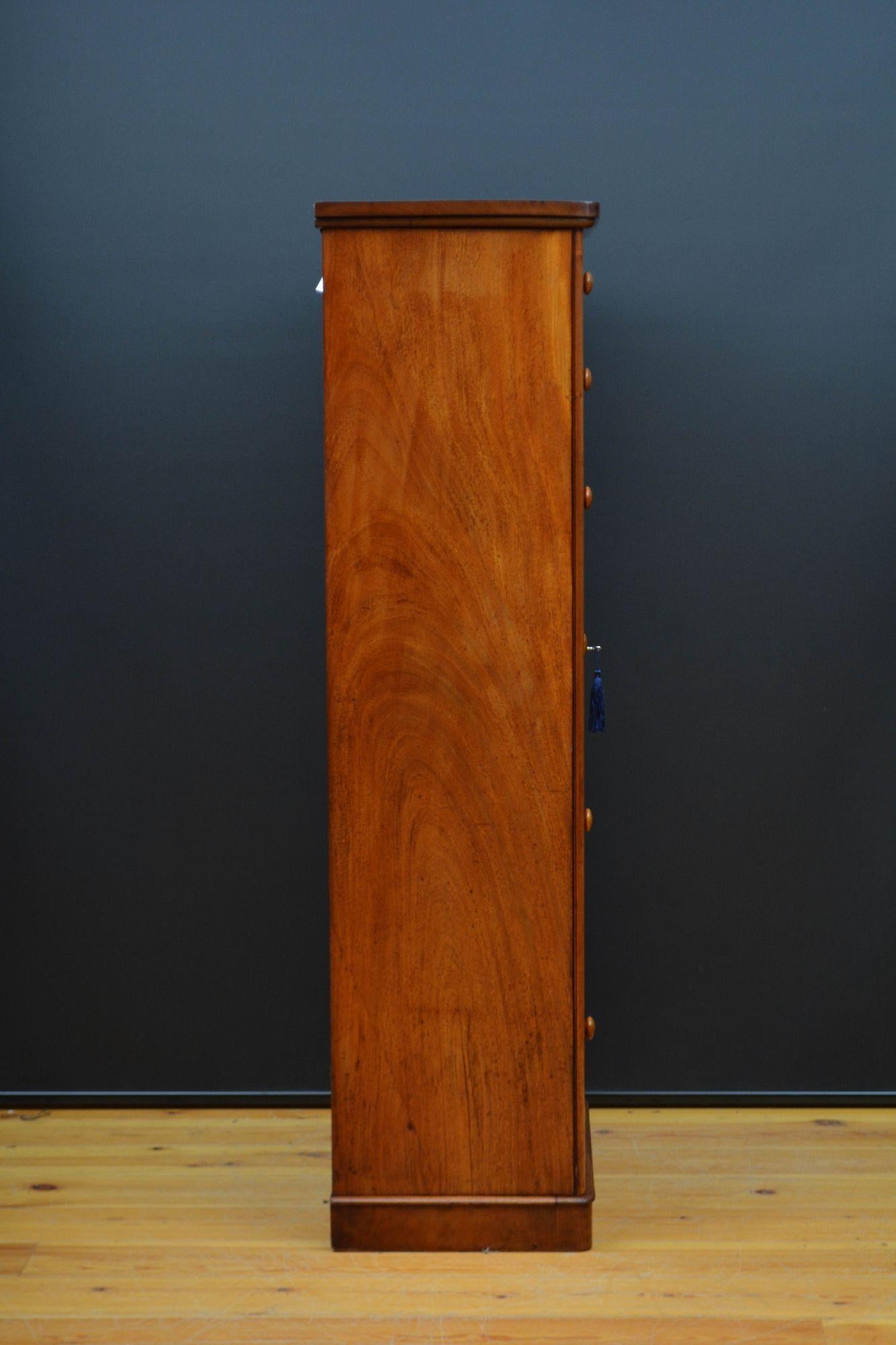 Tall and Slim Victorian Mahogany Chest of Drawers For Sale 10