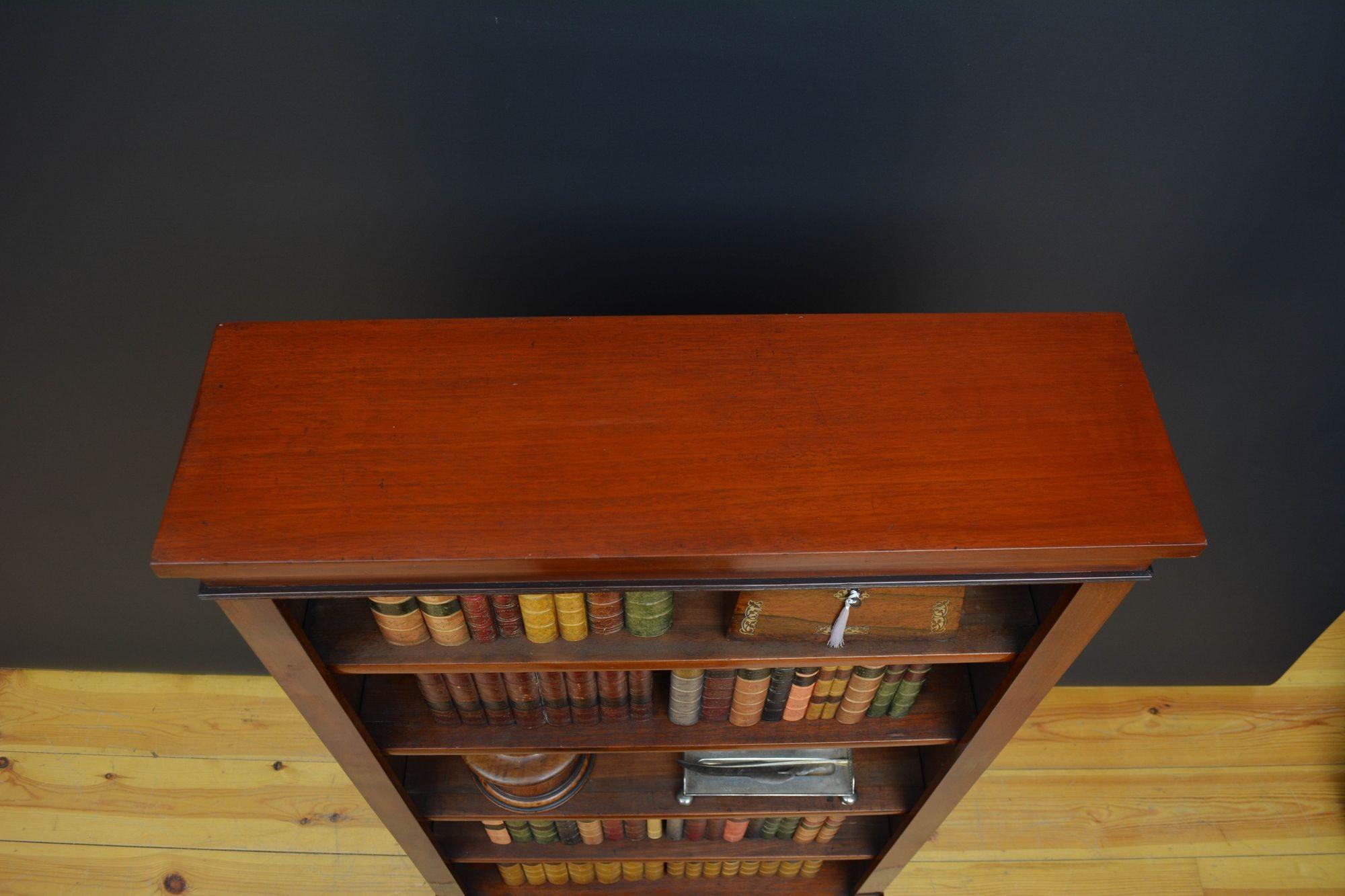 Librería abierta victoriana alta y esbelta de caoba siglo XIX en venta