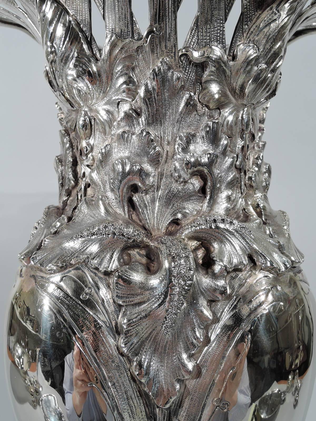 Tall Antique American Art Nouveau Sterling Silver Vase In Excellent Condition In New York, NY