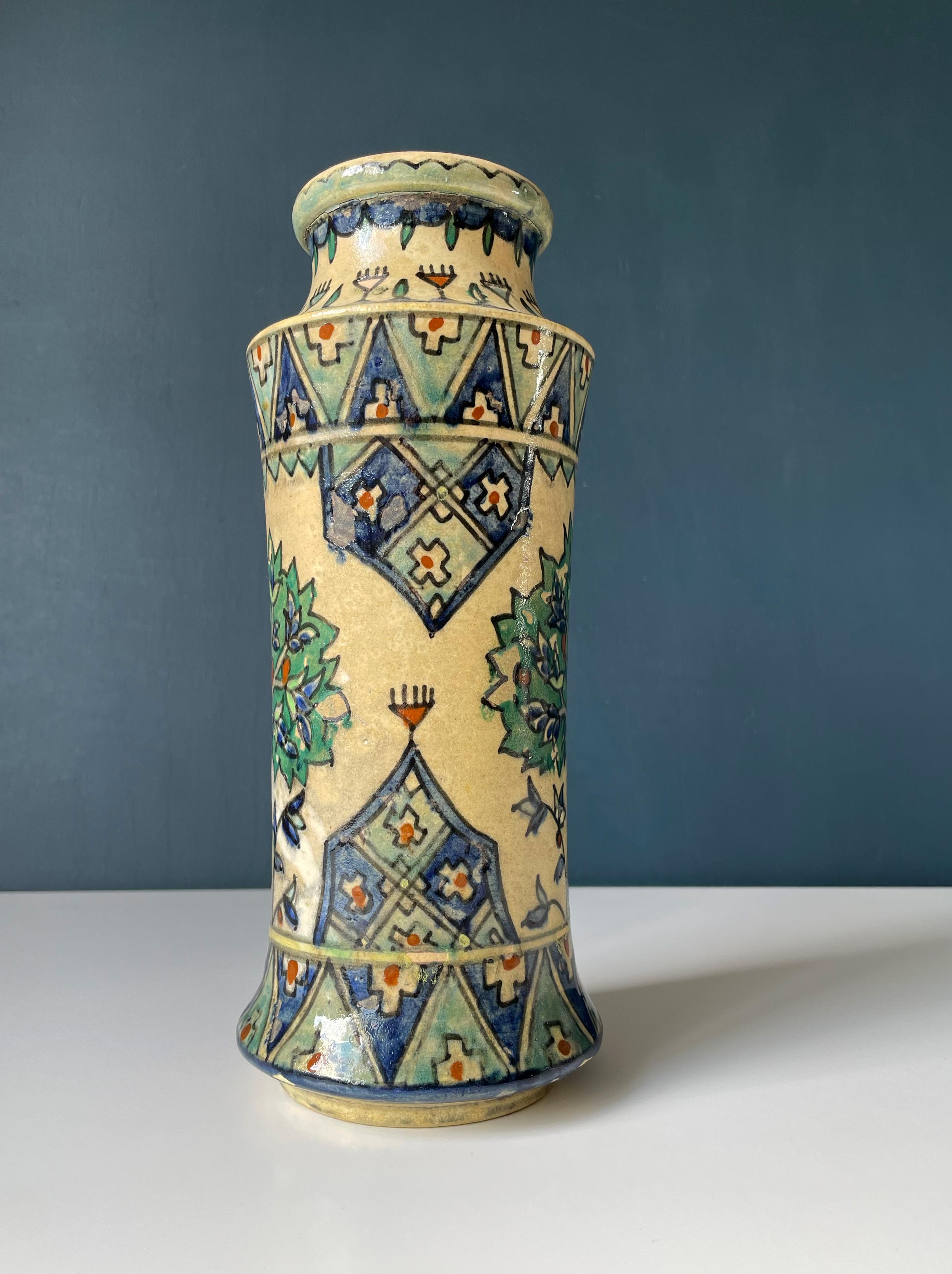 Antike armenische Keramikvase um 1920, Jerusalem (Volkskunst) im Angebot