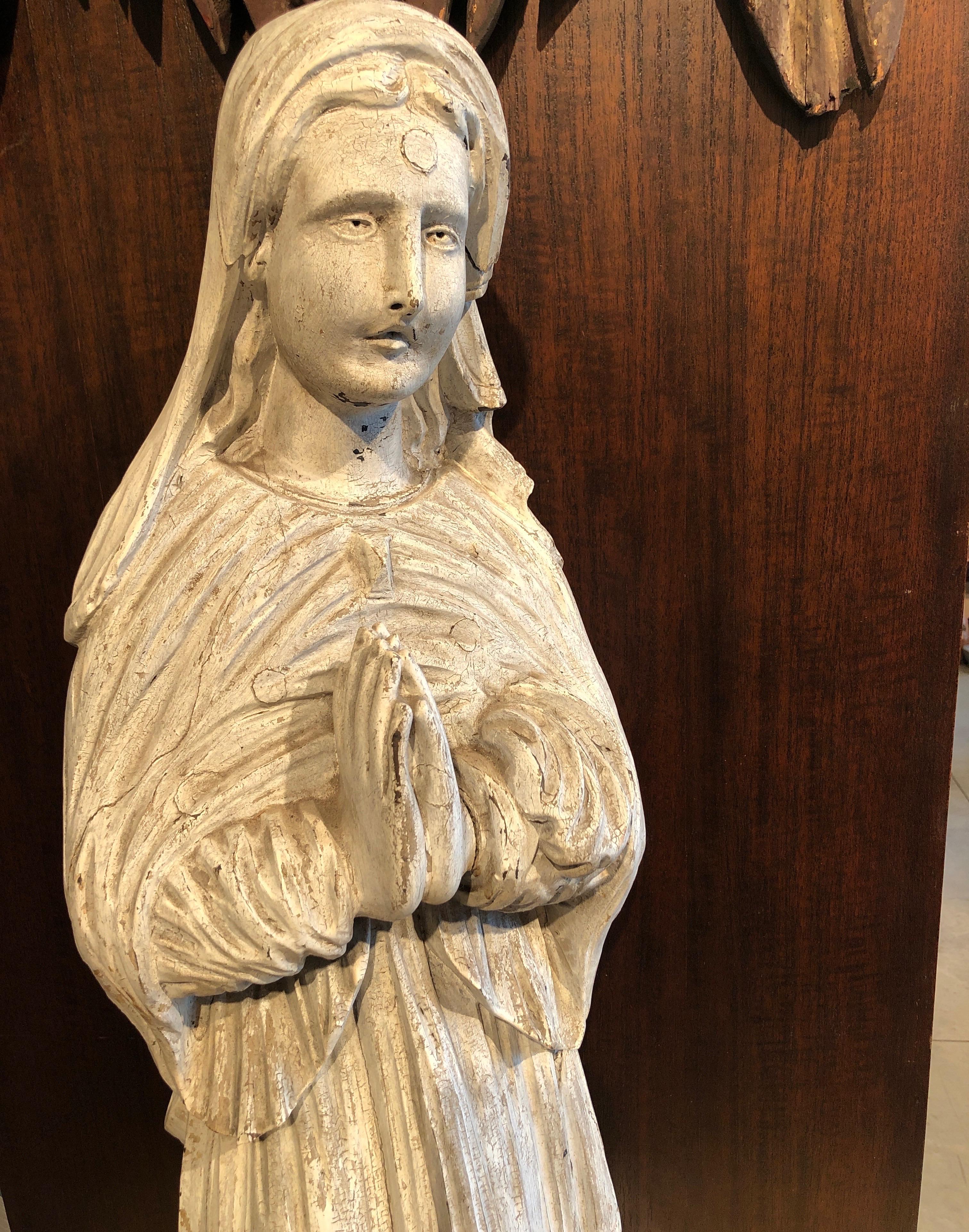 Große antike europäische geschnitzte Madonna im Angebot 7