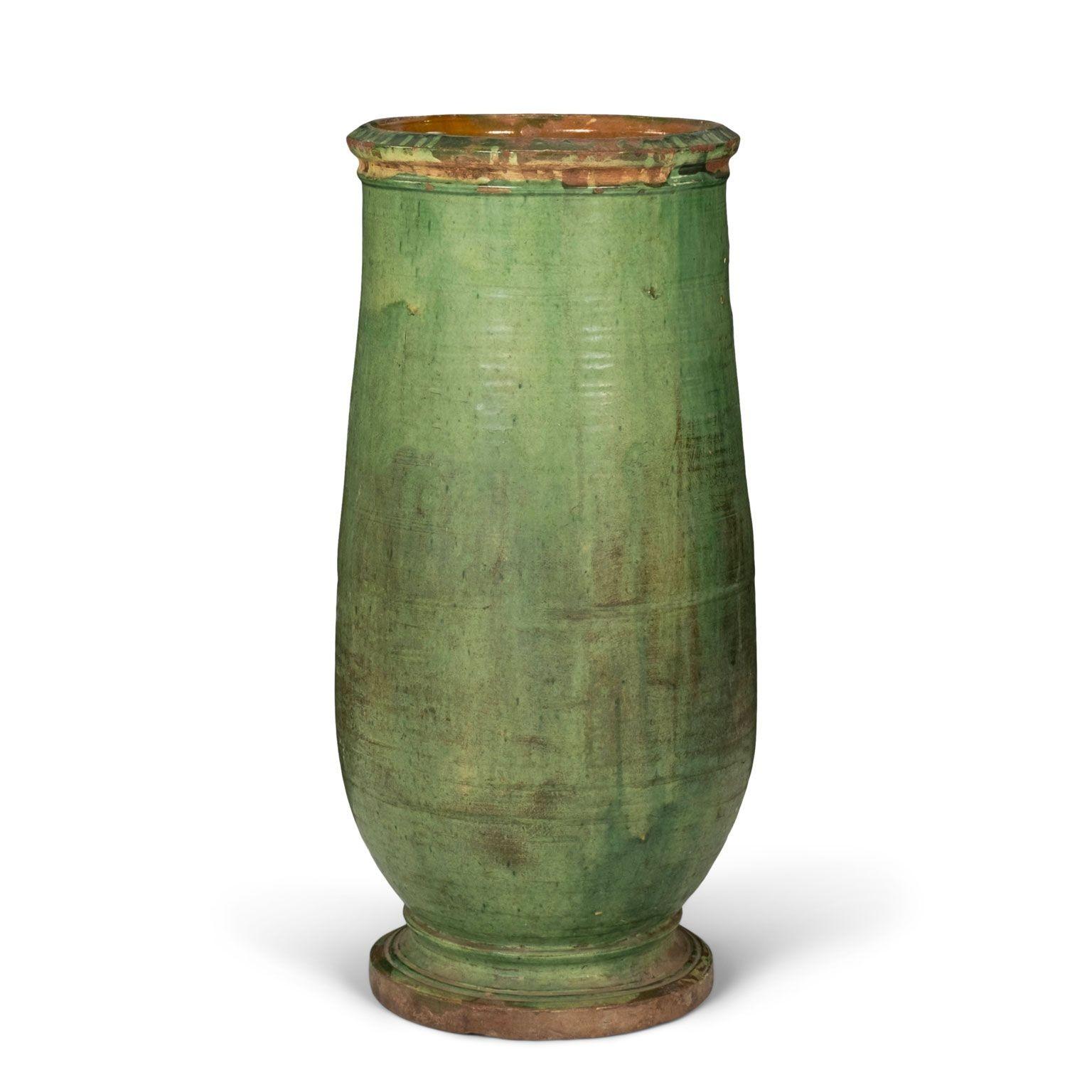 Tarro alto Antique French esmaltado verde Olivette Glaseado en venta