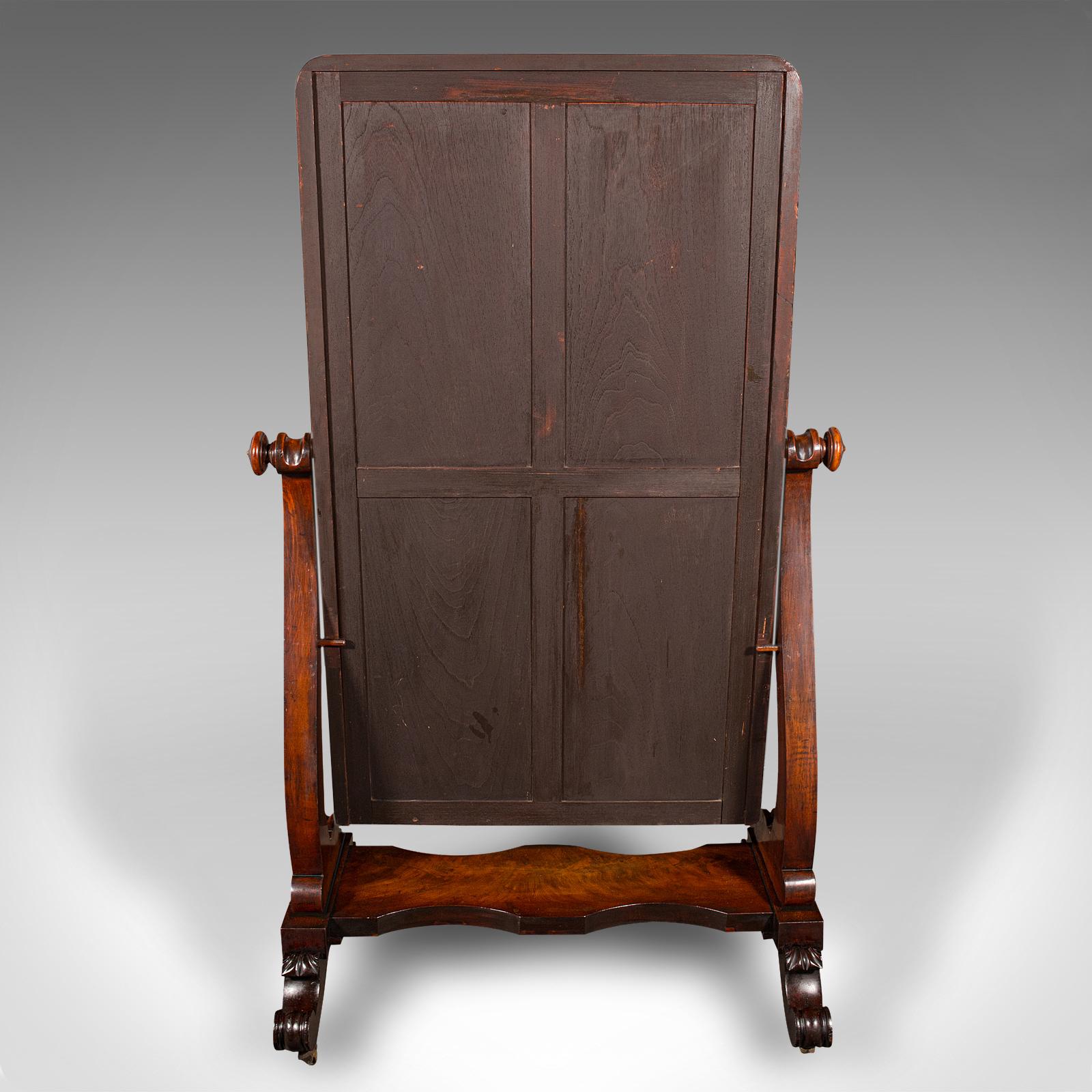 Britannico Antique Mirror, Cheval, Vittoriano, A.I.C., 1840 in vendita