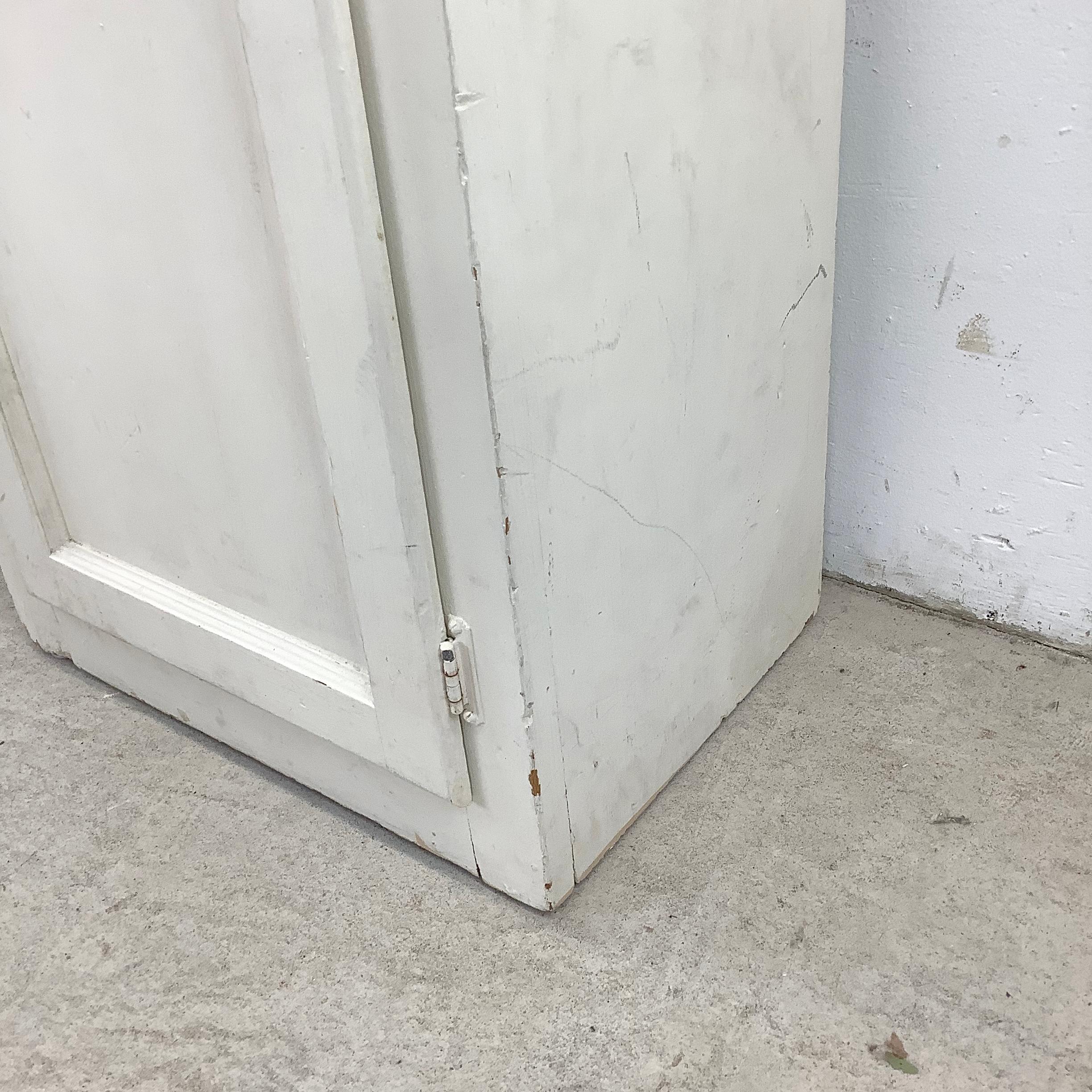 Armadio per la biancheria antico e alto in vendita 12