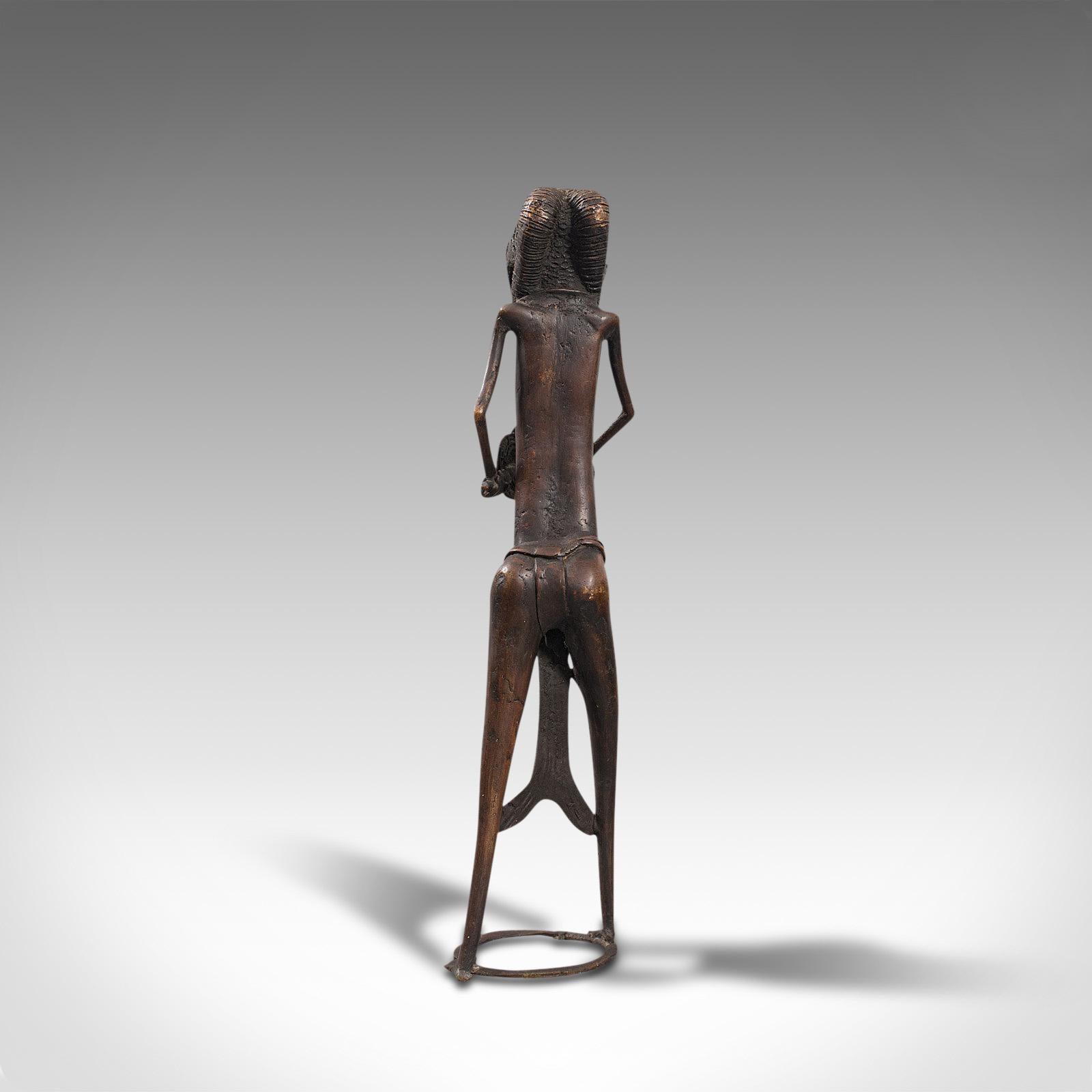 Tall Antique Tribal Figure, West African, Benin Kingdom, Female Statue In Good Condition In Hele, Devon, GB