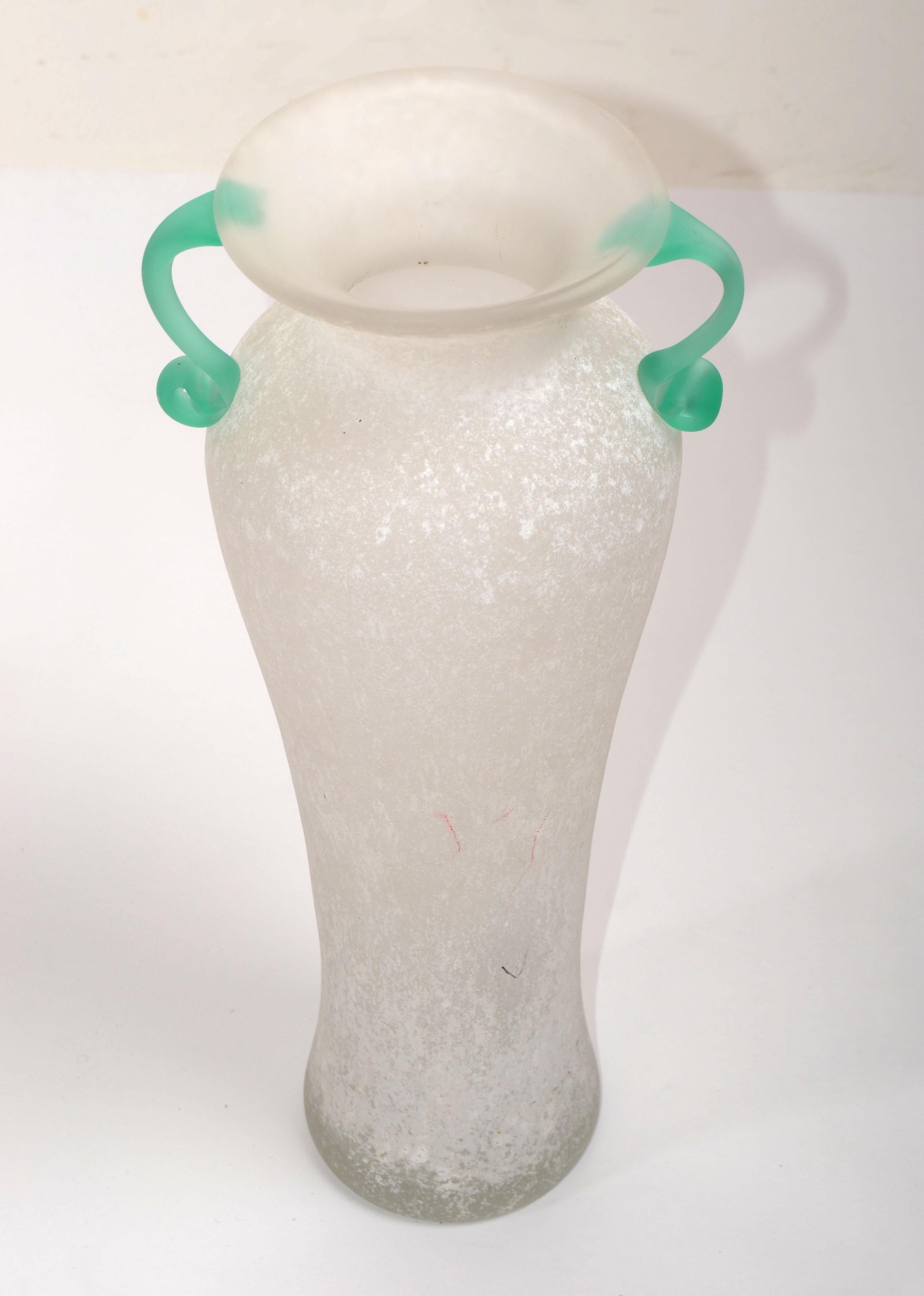 Italian Tall Archimede Seguso Scavo Bianco Flower Vase Italy White & Mint Green Handles  For Sale