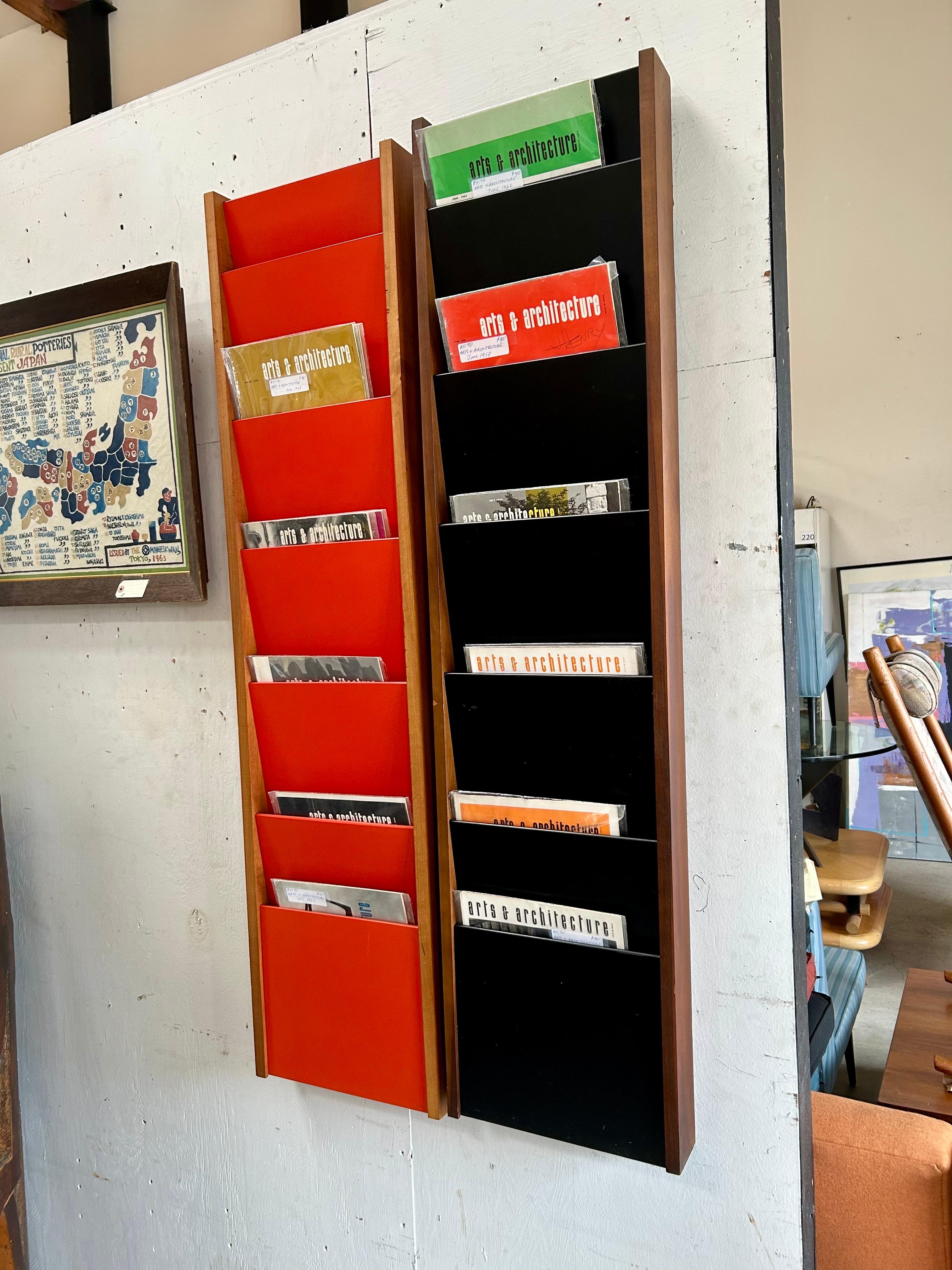 Mid-Century Modern Tall Architectural Magazine / Newspaper Holders Peter Pepper Products For Sale