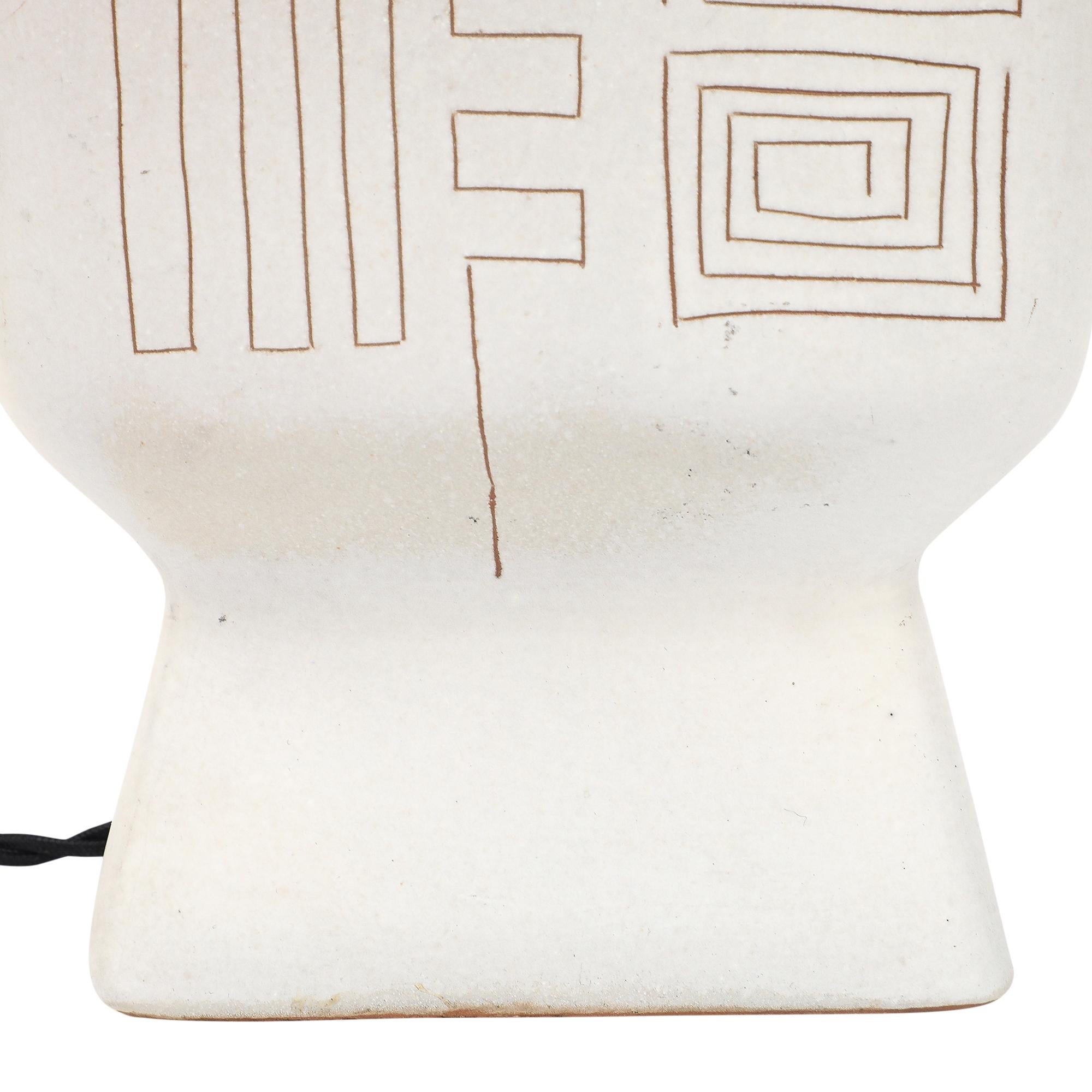 Tall Architectural Table Lamp, Ceramic, Incised, Abstract, Geometric For Sale 4