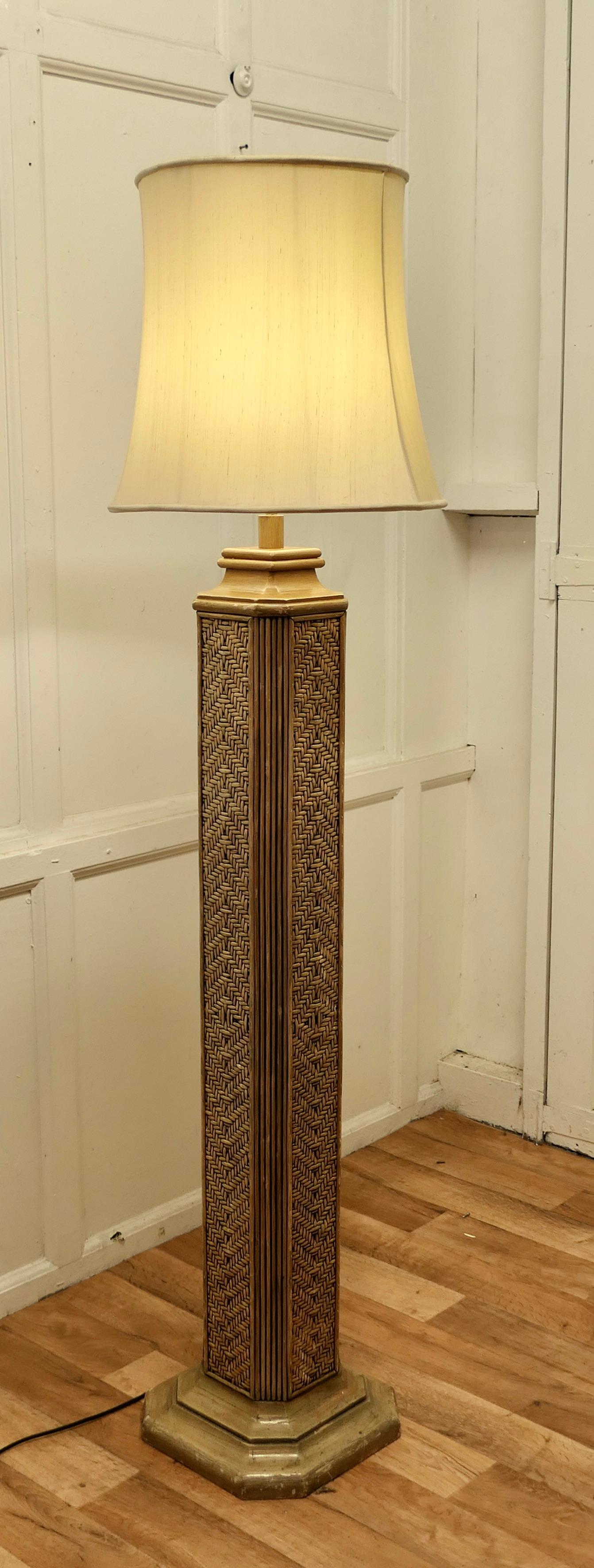 Tall Art Deco Bamboo Cane Column Floor Lamp In Good Condition For Sale In Chillerton, Isle of Wight