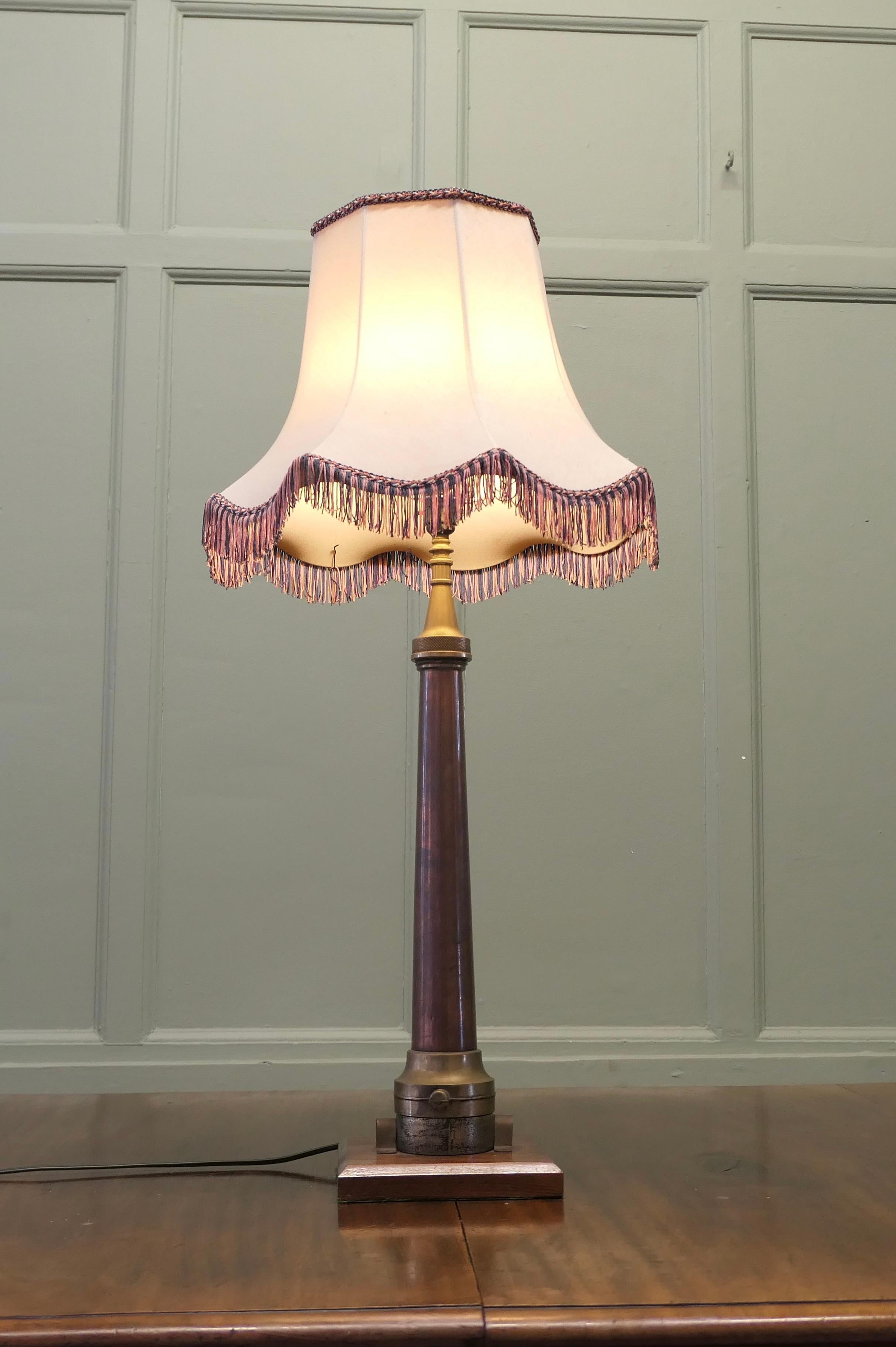 Tall Art Deco Fire Hose Copper and Brass Table Lamp In Good Condition For Sale In Godshill, Isle of Wight