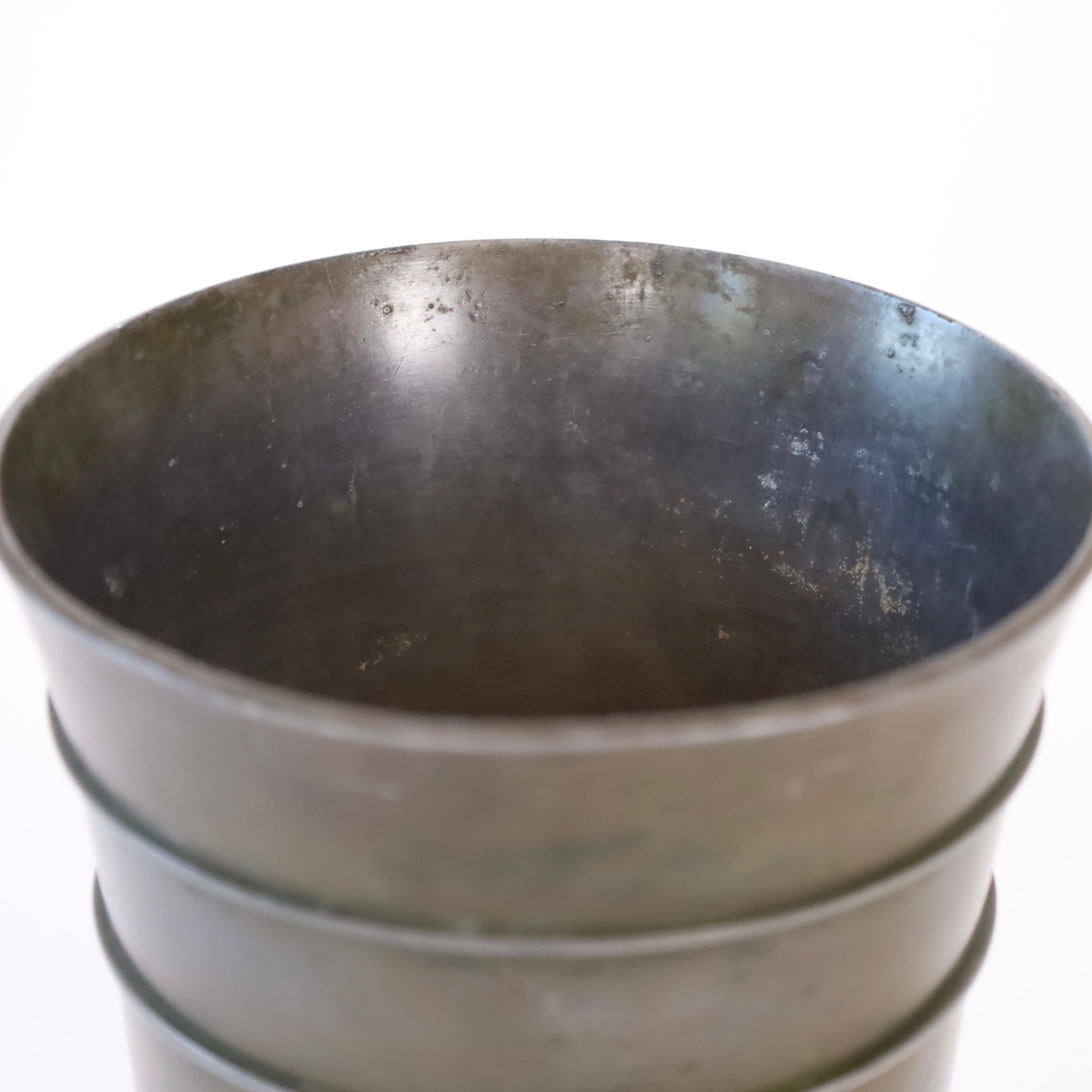 Vaso alto Art déco di Just Andersen, anni '30, Danimarca in vendita 3