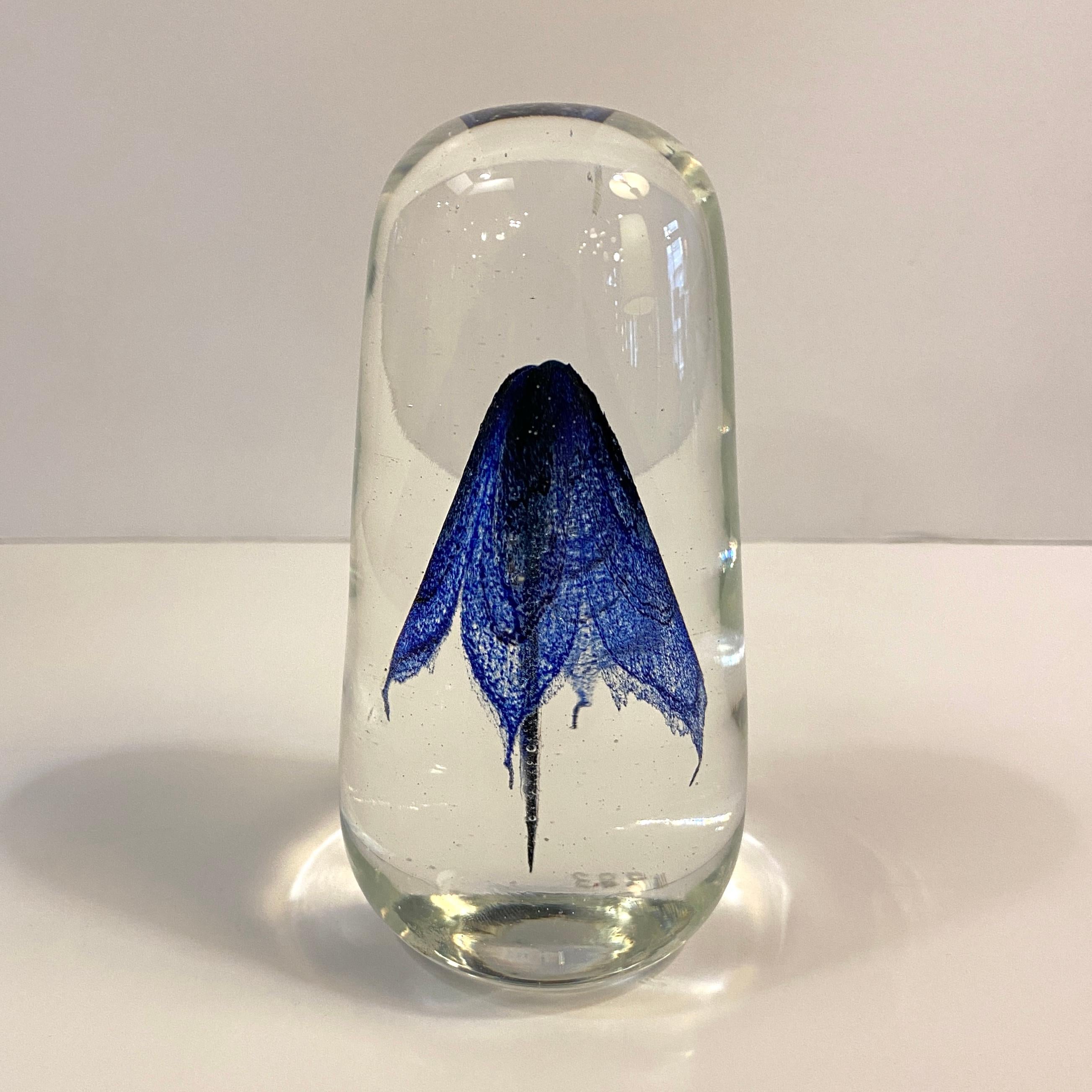 Mid-Century Modern Tall Art Glass Blue Swirl Jellyfish Paperweight For Sale