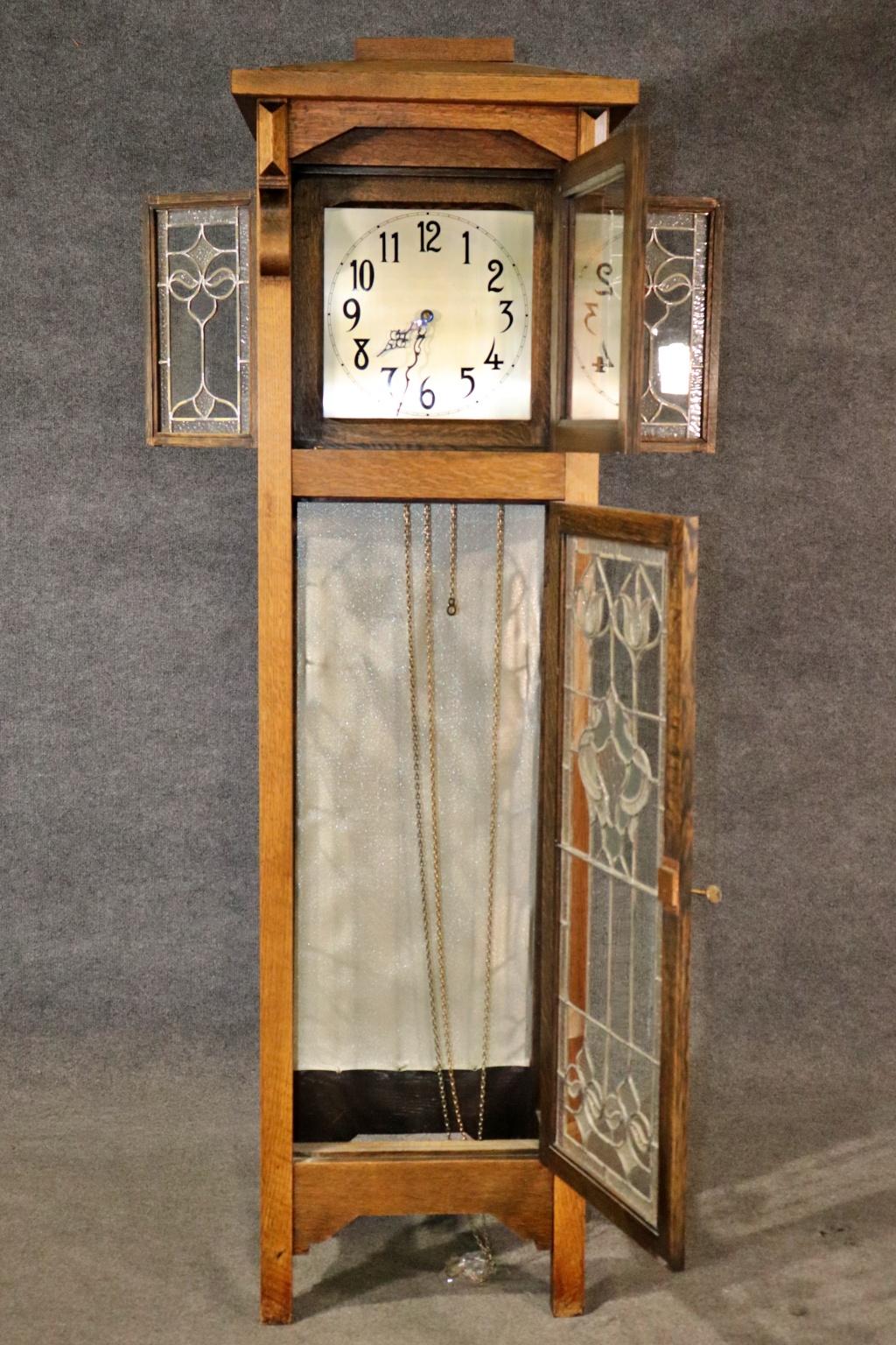 Tall B and D Grandfather Clock In Good Condition In Swedesboro, NJ