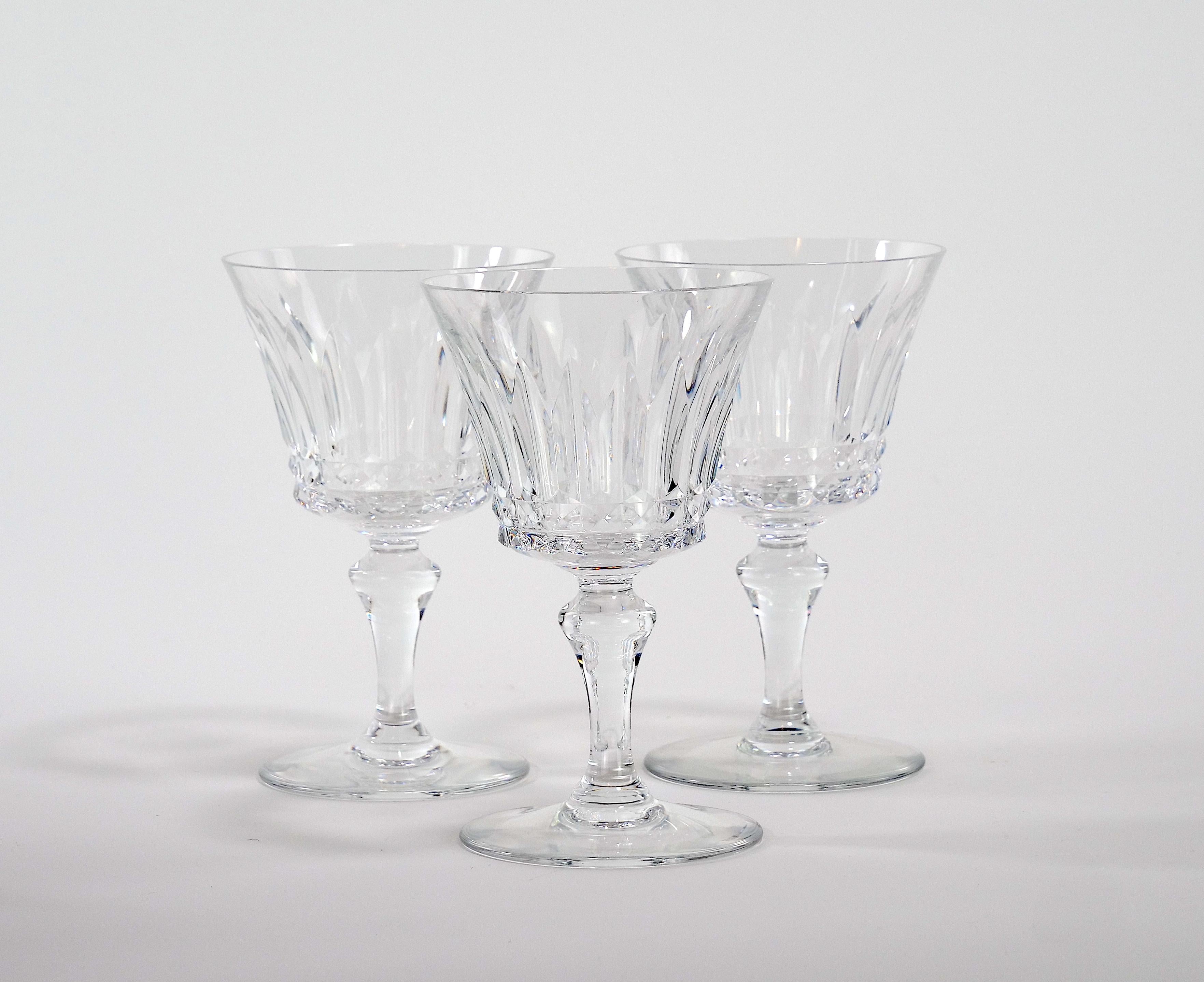 Tall Baccarat Crystal Barware / Tableware Service / 12 People In Good Condition For Sale In Tarry Town, NY