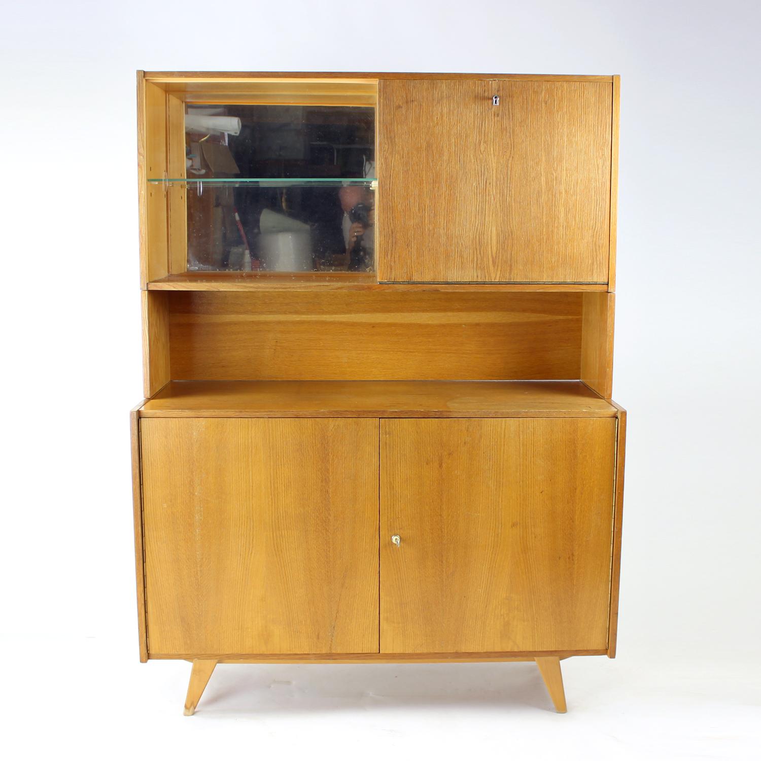 Mid-20th Century Tall Bar Sideboard U 460 By Jiri Jiroutek For Interier Praha, 1960s For Sale