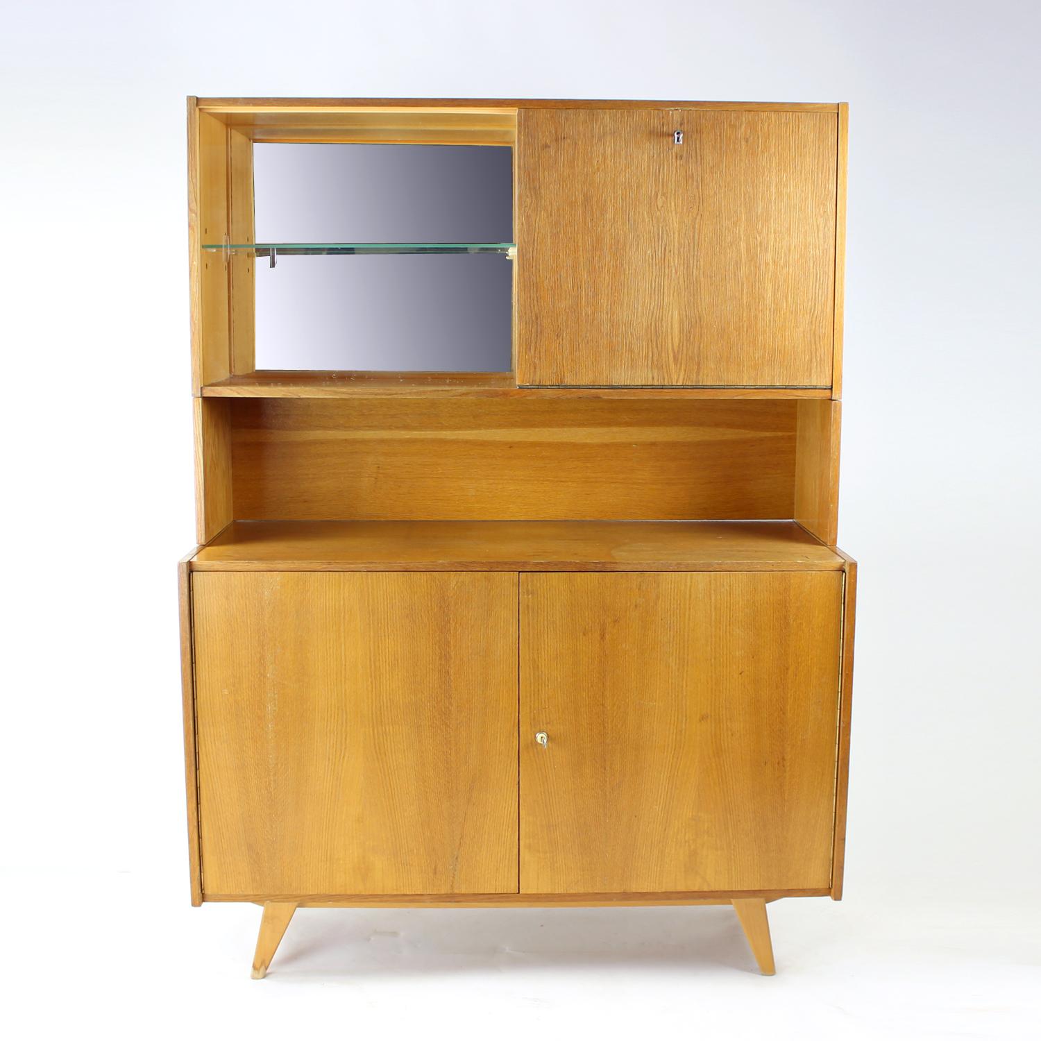 Glass Tall Bar Sideboard U 460 By Jiri Jiroutek For Interier Praha, 1960s For Sale