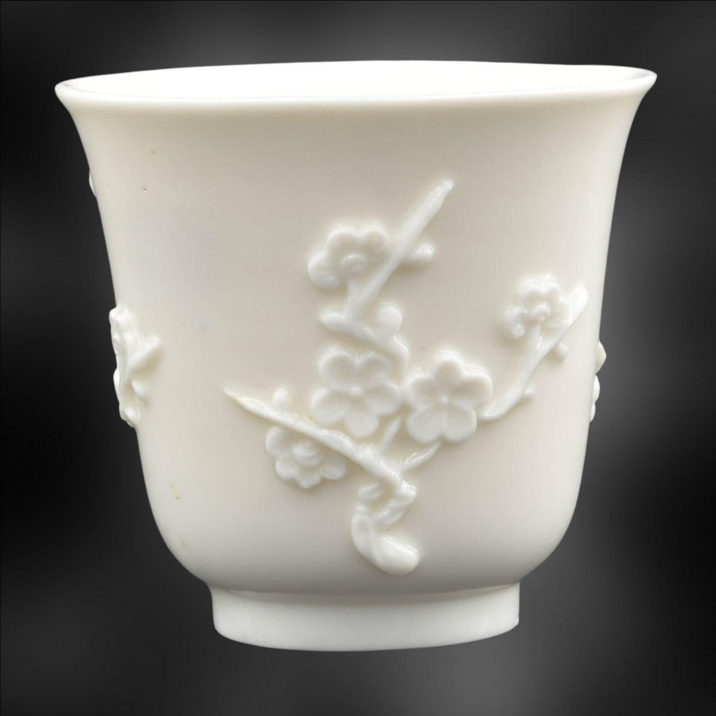 Chinese Tall Beaker, Decorated with Prunus, Dehua, C1680 For Sale