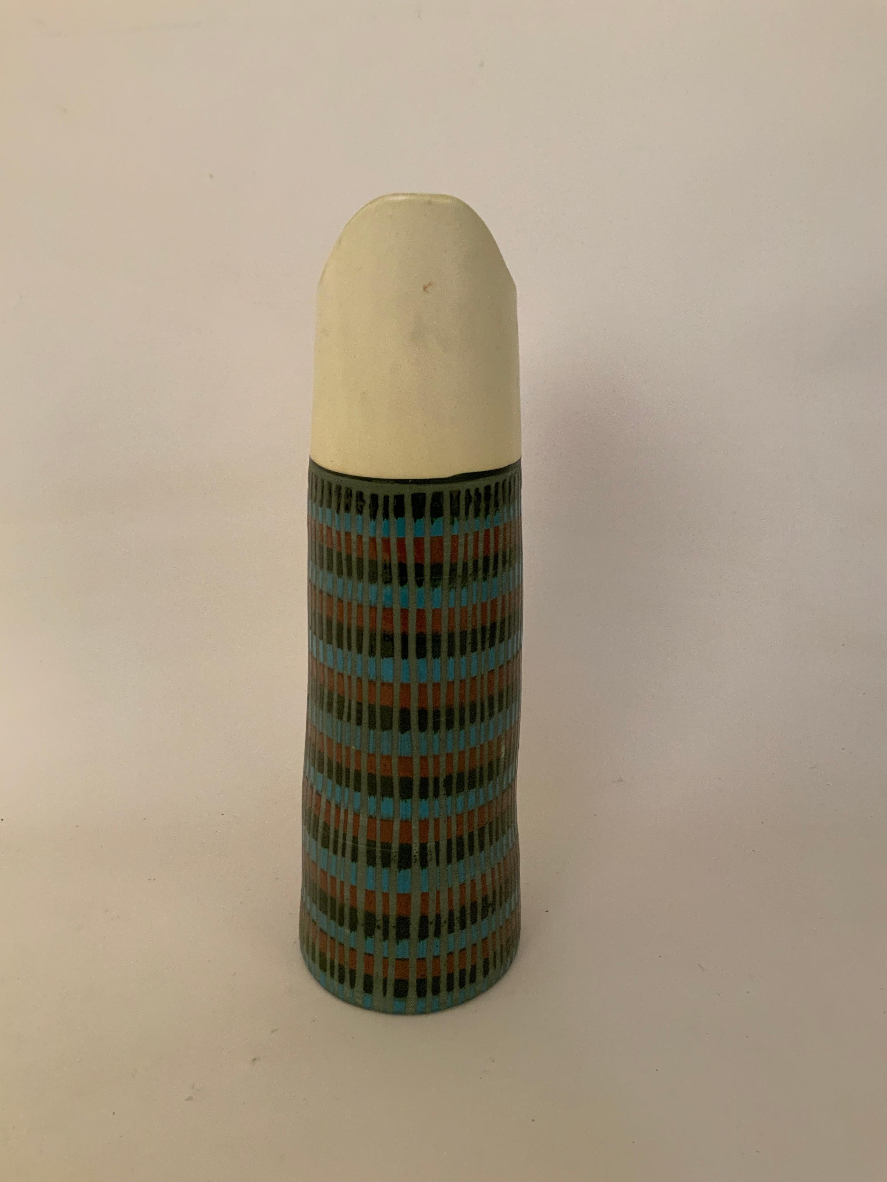 Tall Bitossi Italian Pottery Vase In Good Condition In Garnerville, NY